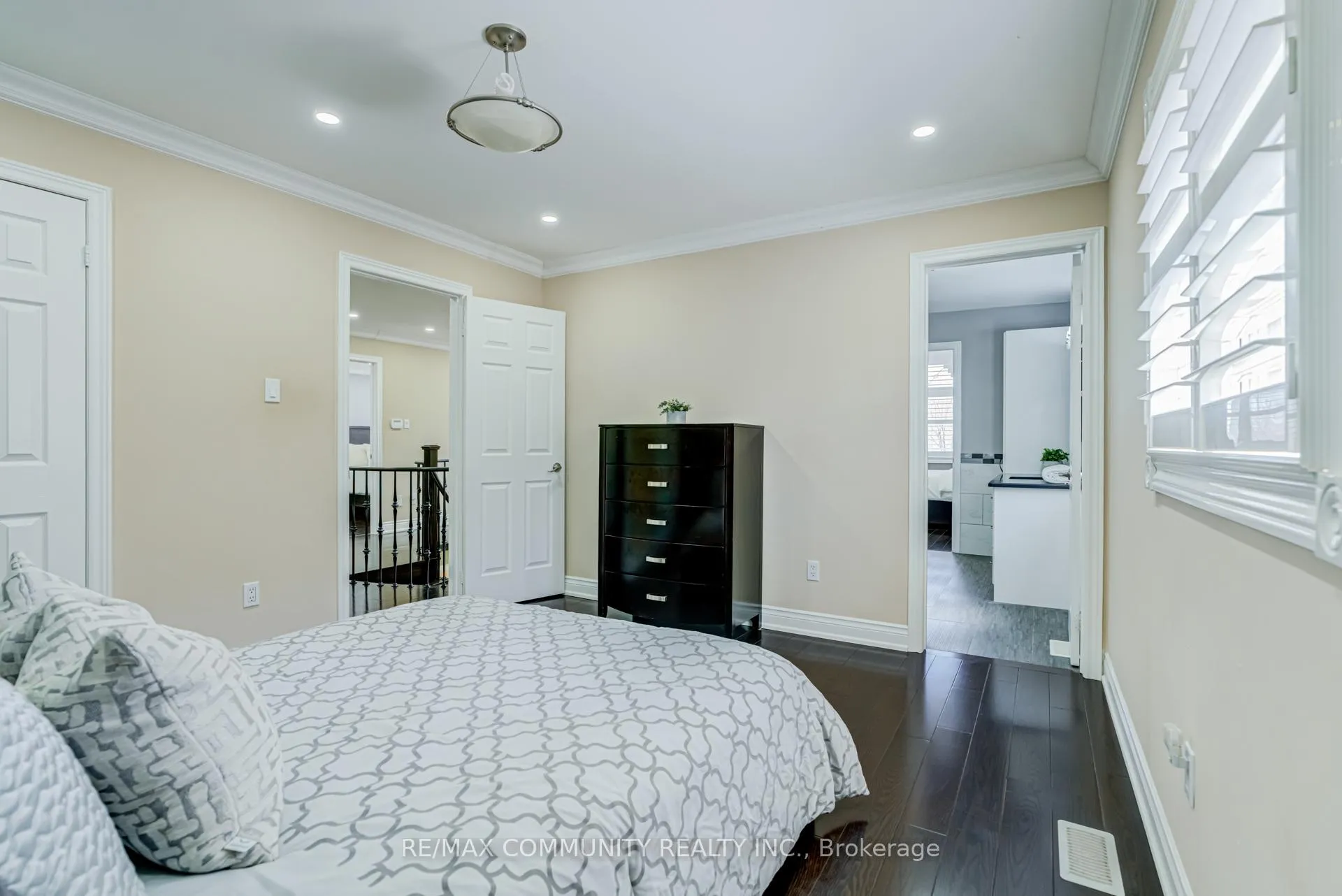 Photo 28 of 24 Marydale Avenue, Markham, Middlefield — HOMEH