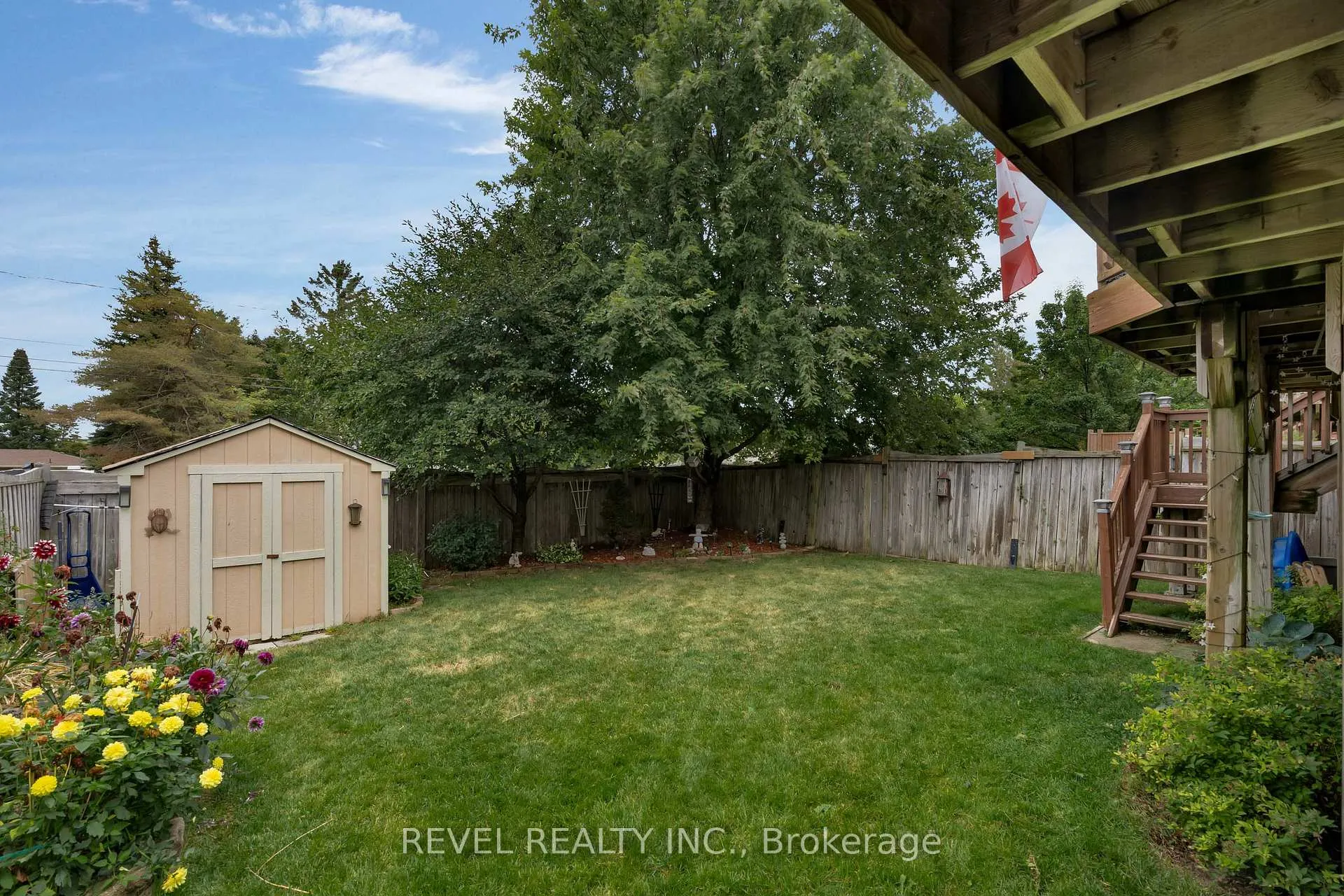 Photo 30 of 28 Dunnett Drive, Barrie, Ardagh — HOMEH