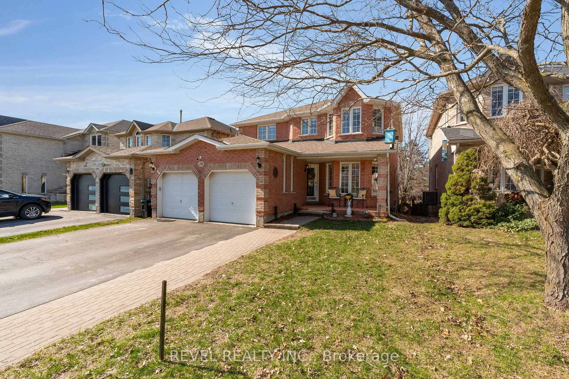 Photo 34 of 28 Dunnett Drive, Barrie, Ardagh — HOMEH