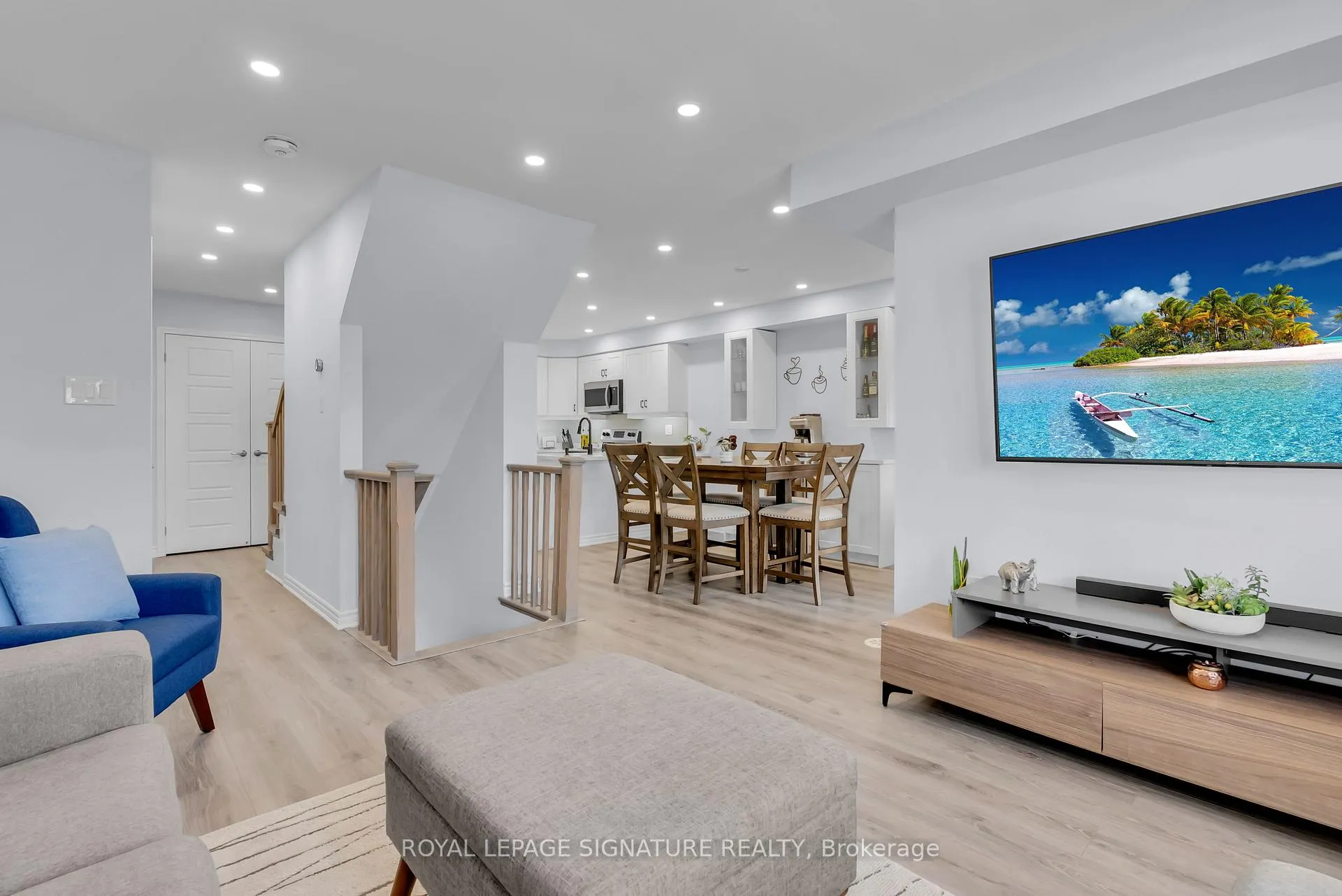 Photo 7 of Unit 60, 22 Spring Creek Drive, Hamilton, Waterdown — HOMEH