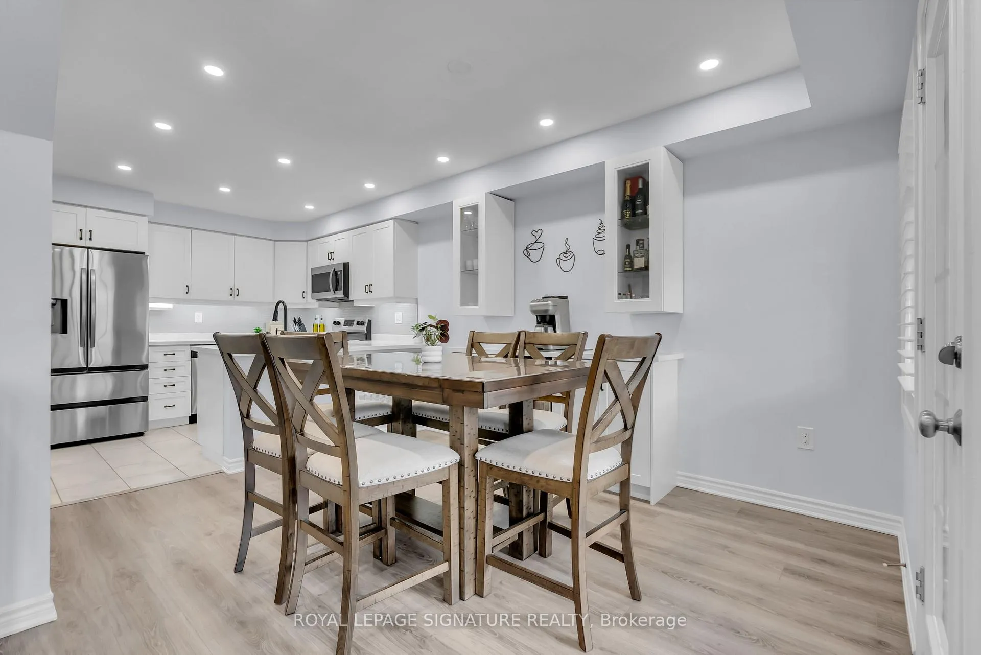 Photo 9 of Unit 60, 22 Spring Creek Drive, Hamilton, Waterdown — HOMEH