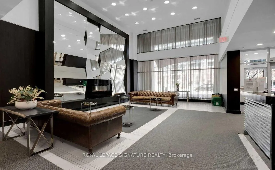 Photo 3 of Unit 522, 35 Bastion Street, Toronto, Niagara — HOMEH