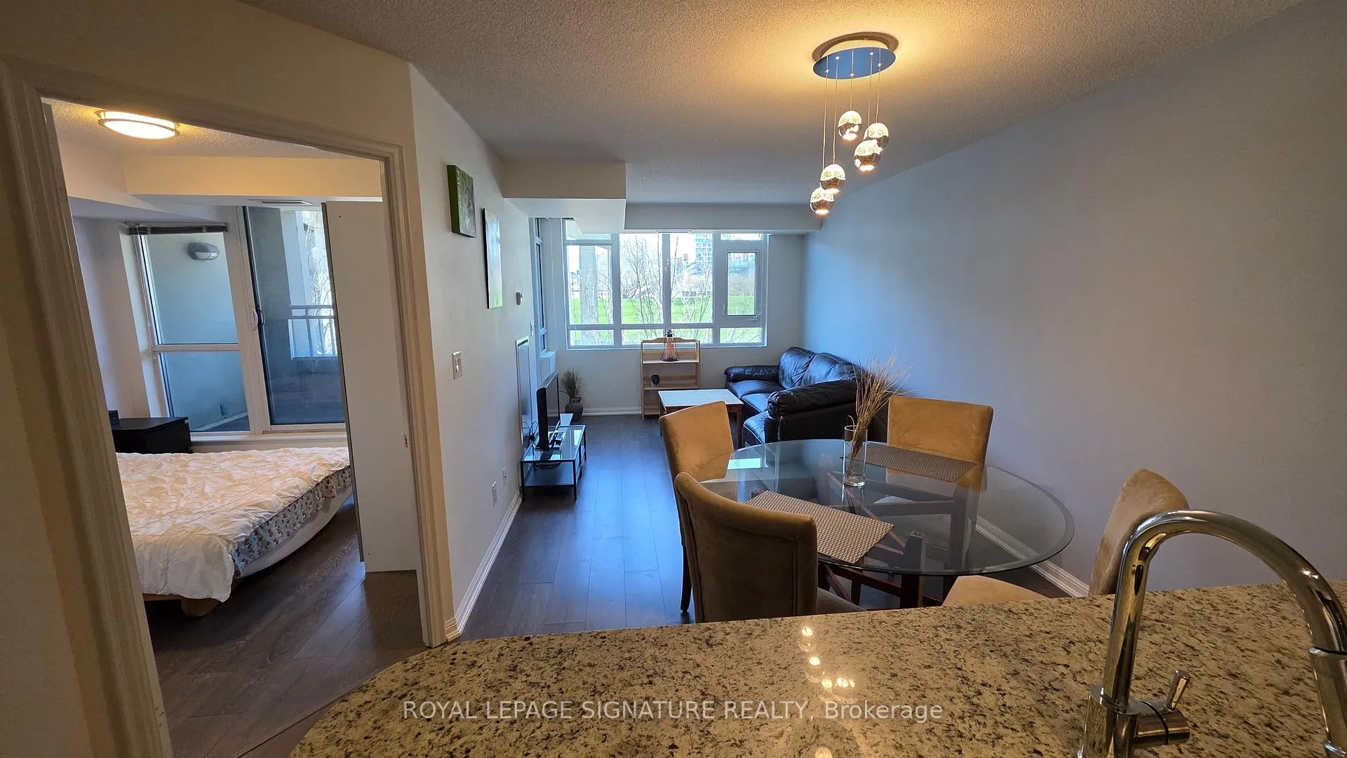 Photo 9 of Unit 522, 35 Bastion Street, Toronto, Niagara — HOMEH
