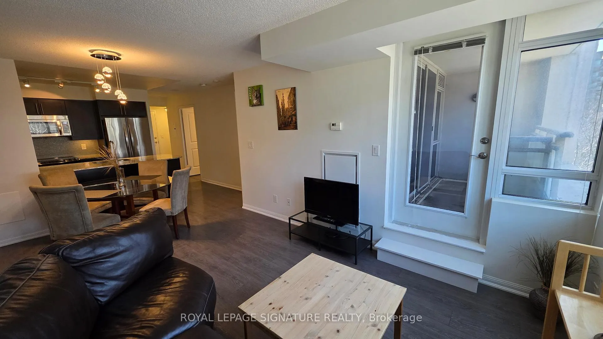 Photo 16 of Unit 522, 35 Bastion Street, Toronto, Niagara — HOMEH