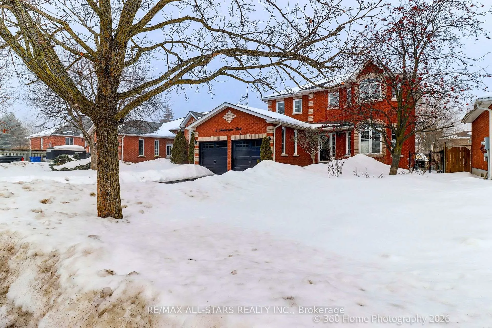 Photo 2 of 6 Amberview Drive, Georgina, Keswick South — HOMEH