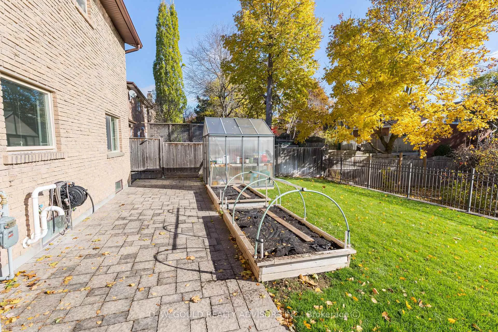 Photo 11 of 41 Cleaveholm Drive, Halton Hills, Georgetown — HOMEH