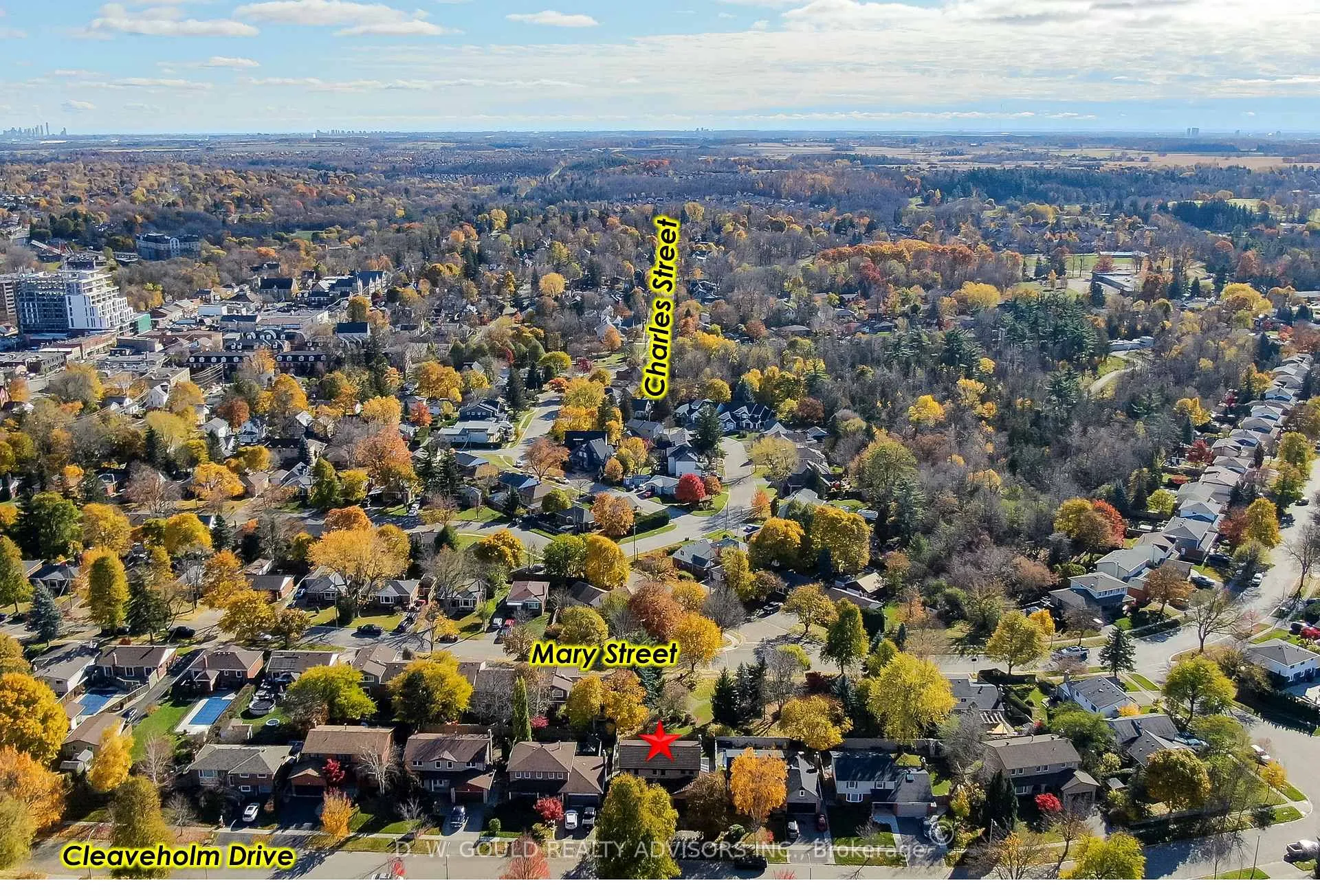 Photo 19 of 41 Cleaveholm Drive, Halton Hills, Georgetown — HOMEH