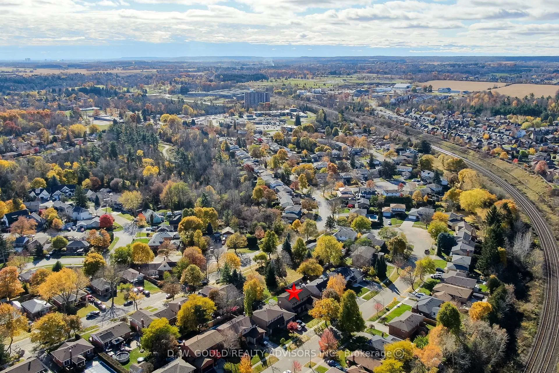 Photo 59 of 41 Cleaveholm Drive, Halton Hills, Georgetown — HOMEH