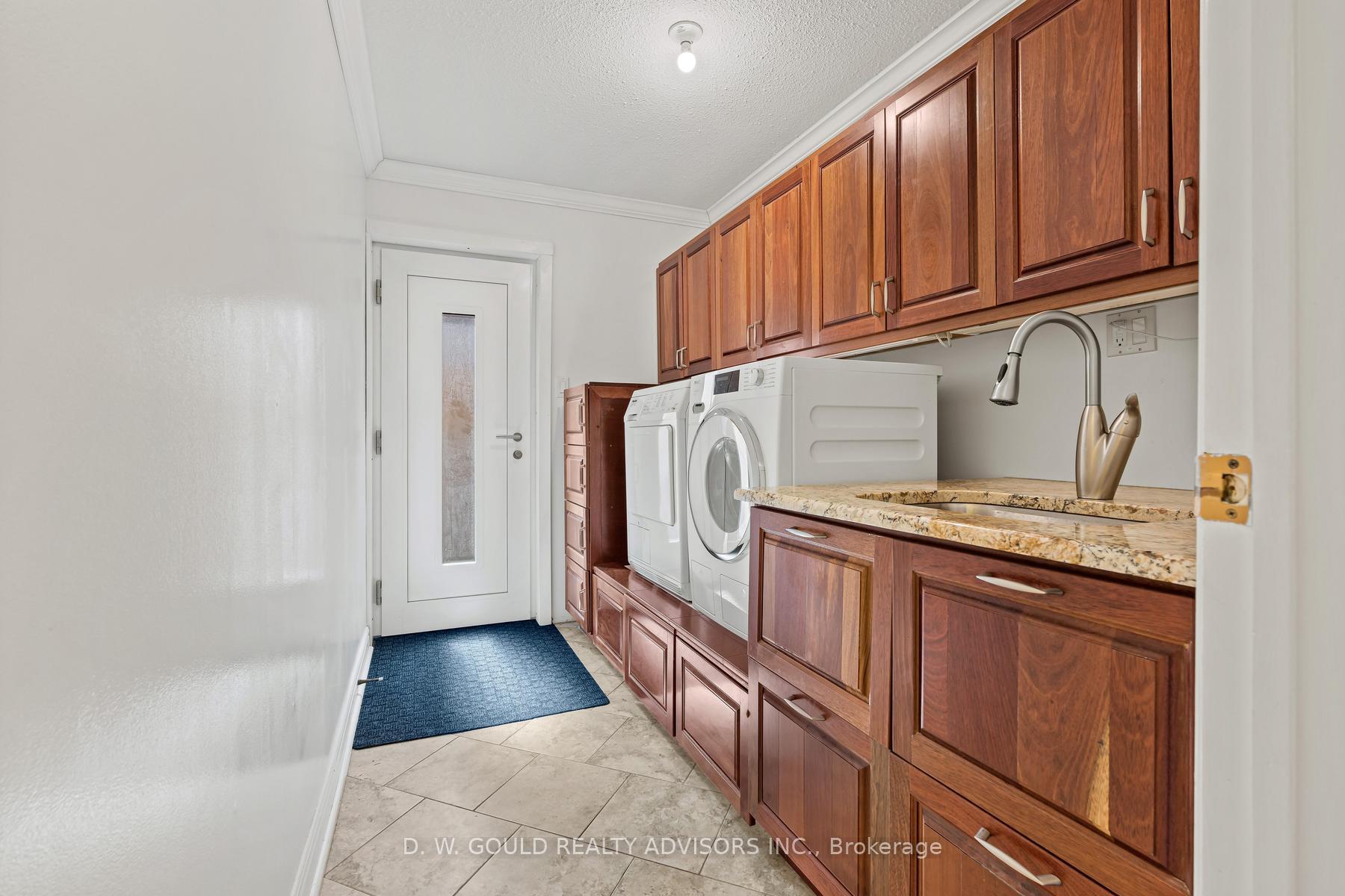 Photo 30 of 41 Cleaveholm Drive, Halton Hills, Georgetown — HOMEH