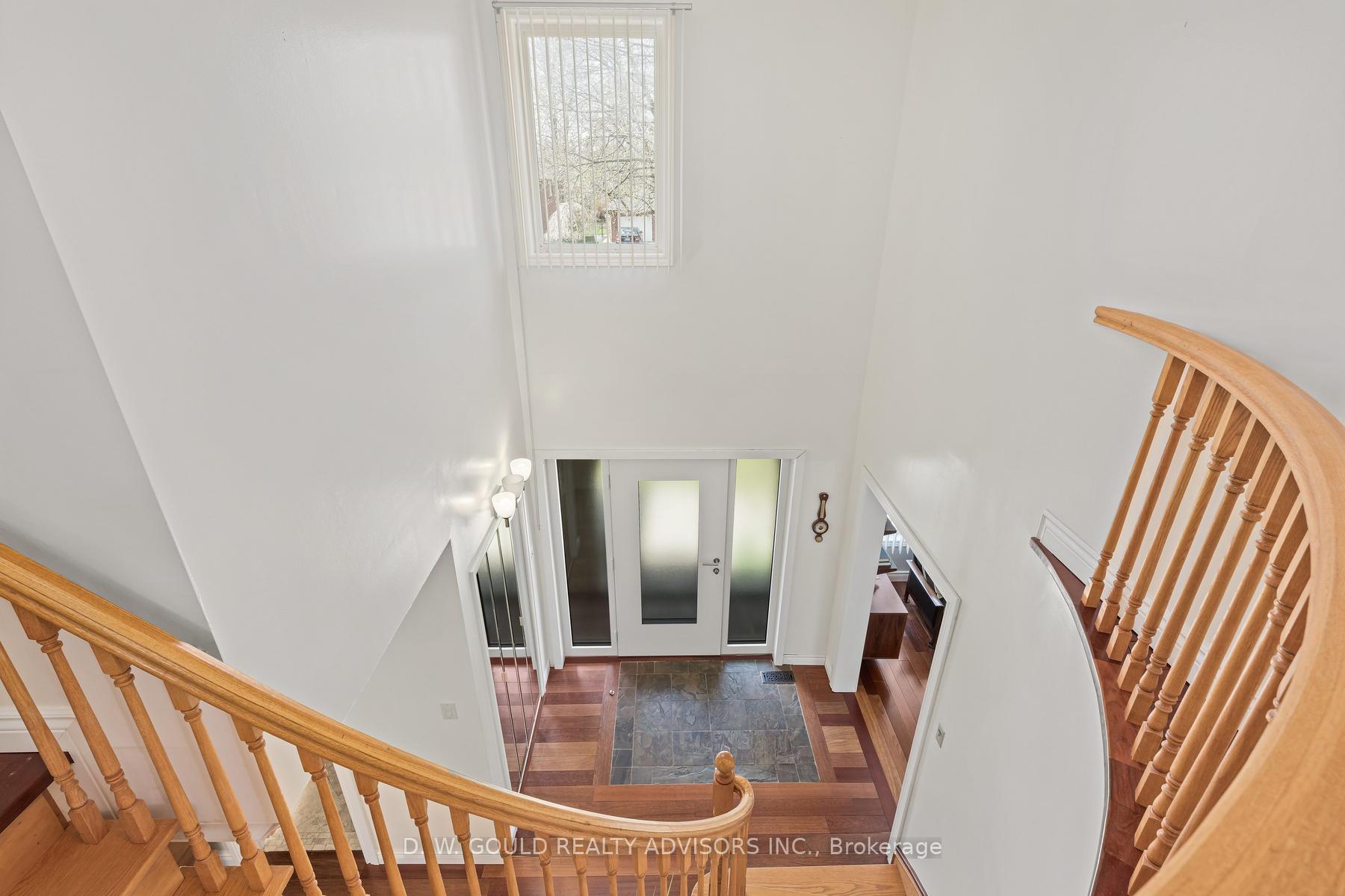 Photo 40 of 41 Cleaveholm Drive, Halton Hills, Georgetown — HOMEH