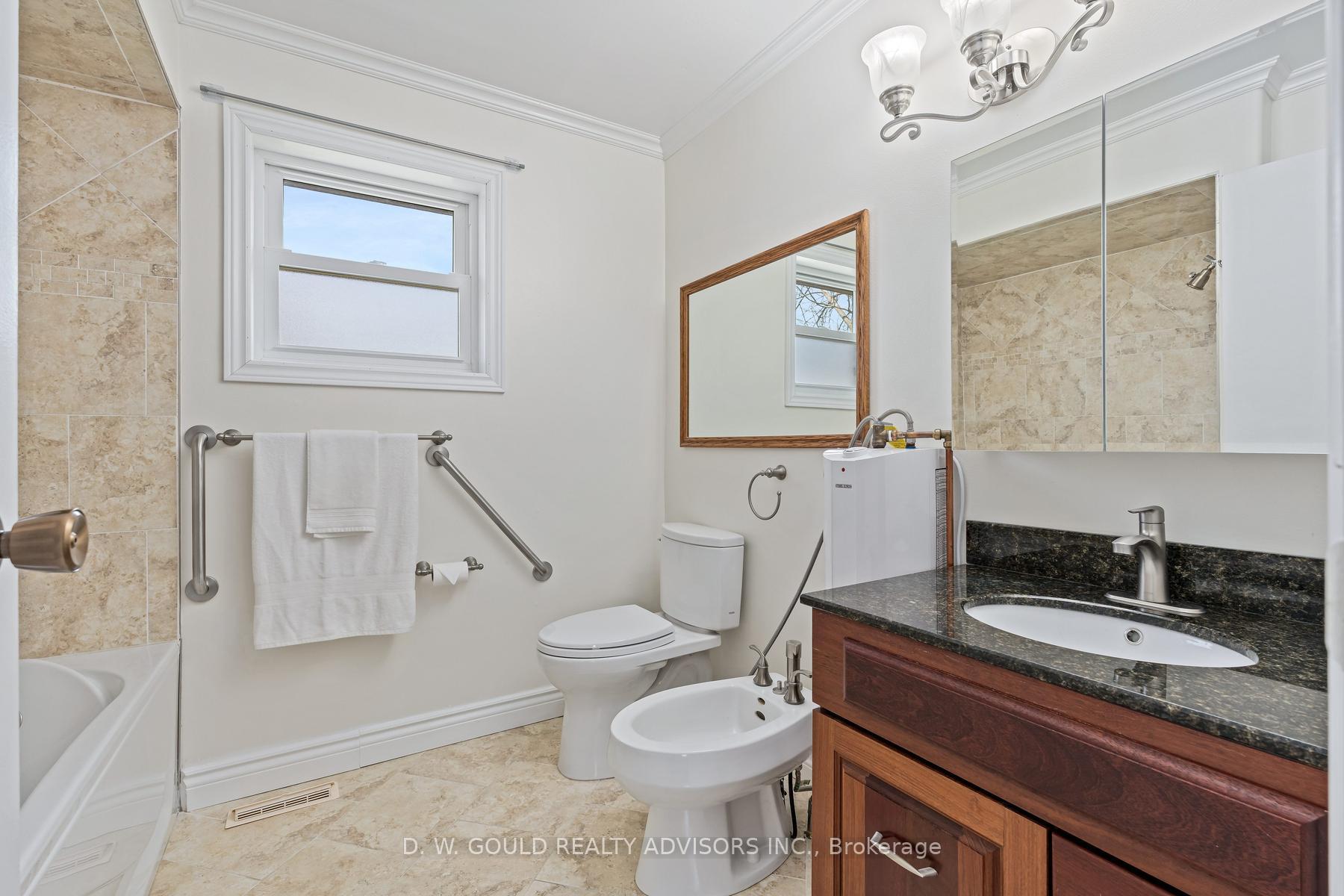Photo 46 of 41 Cleaveholm Drive, Halton Hills, Georgetown — HOMEH