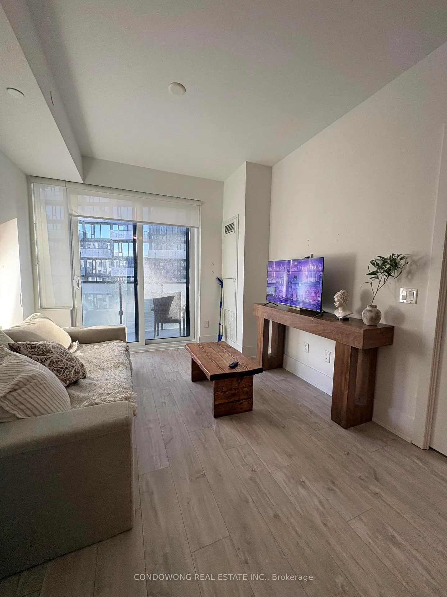 Photo 5 of Unit 1009, 470 Front Street W, Toronto, Waterfront Communities — HOMEH
