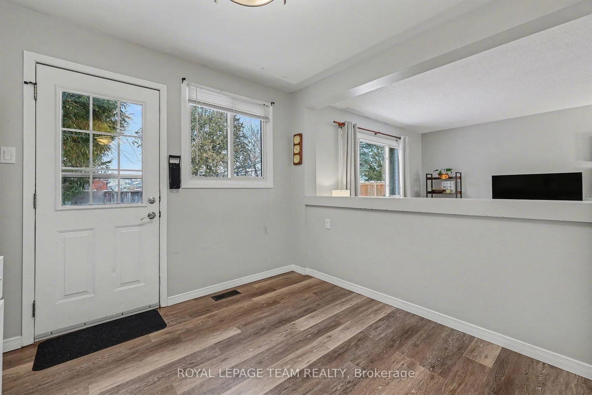 Photo 12 of 23 Spearman Lane, Ottawa, Kanata - Glencairn/Hazeldean — HOMEH