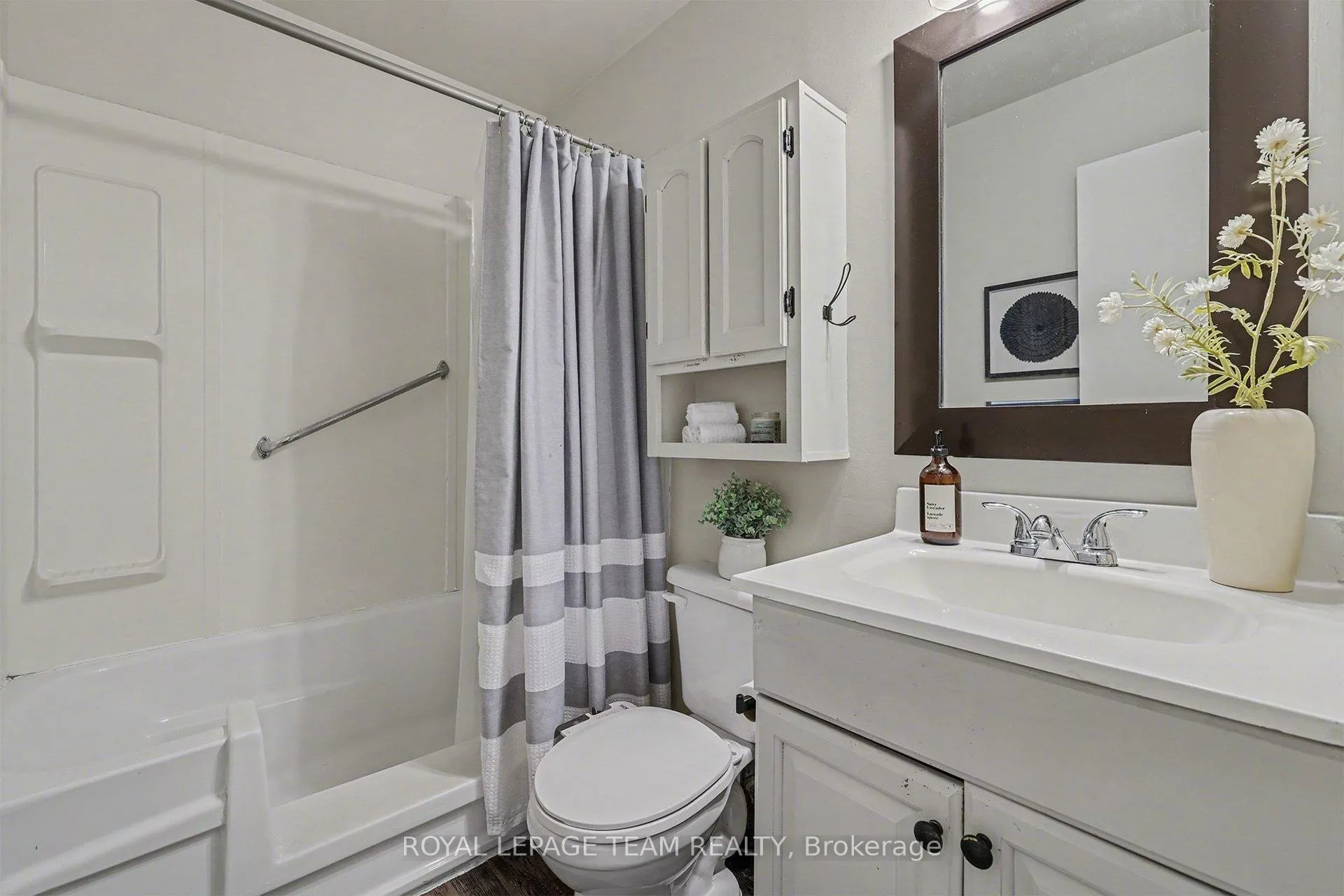 Photo 17 of 23 Spearman Lane, Ottawa, Kanata - Glencairn/Hazeldean — HOMEH