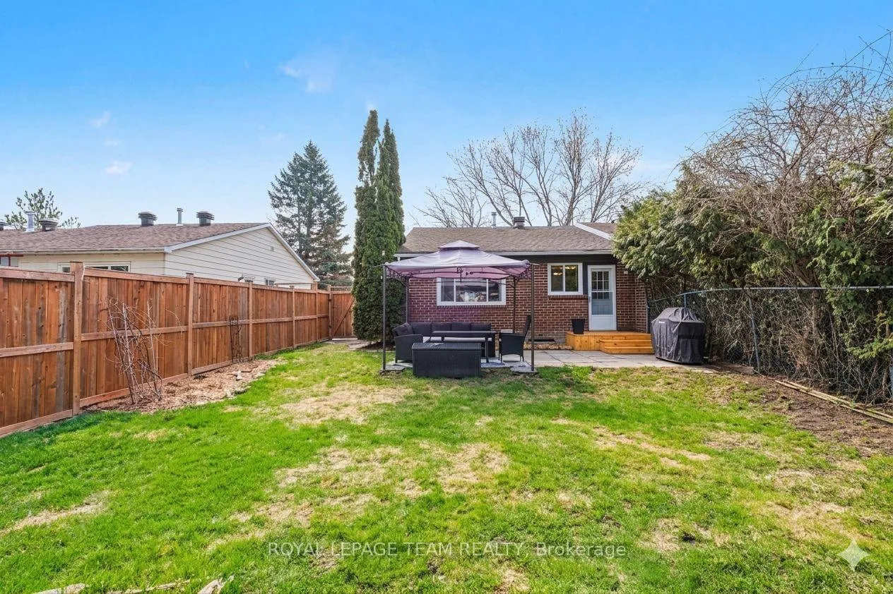 Photo 22 of 23 Spearman Lane, Ottawa, Kanata - Glencairn/Hazeldean — HOMEH