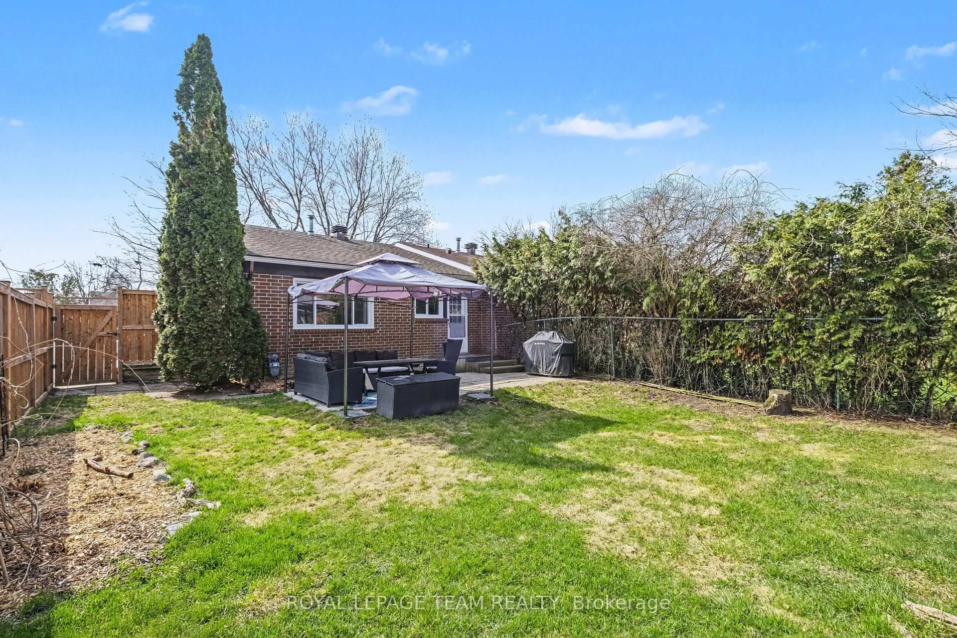 Photo 24 of 23 Spearman Lane, Ottawa, Kanata - Glencairn/Hazeldean — HOMEH