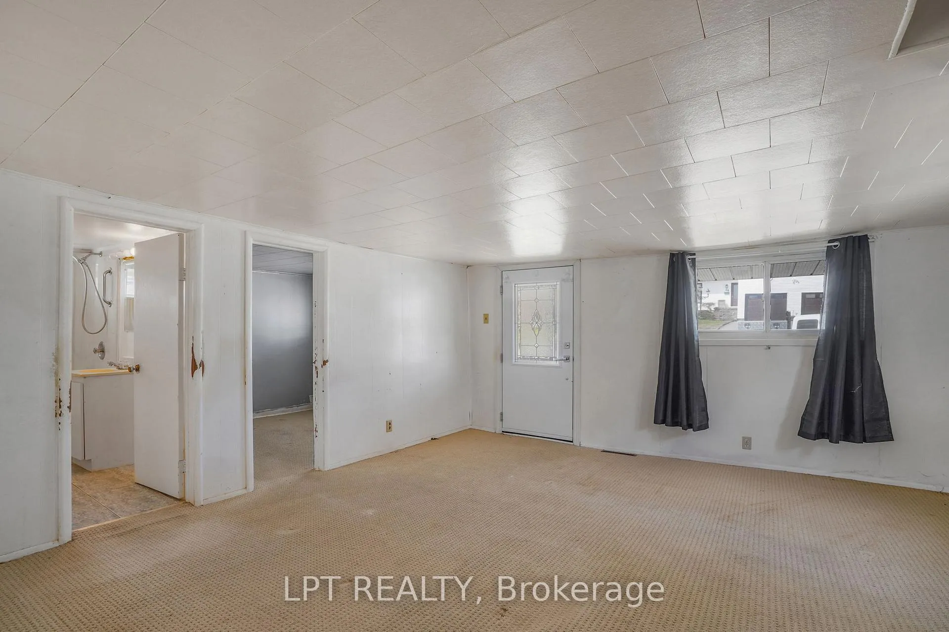 Photo 4 of 47 Bertha Street E, Champlain, Vankleek Hill — HOMEH