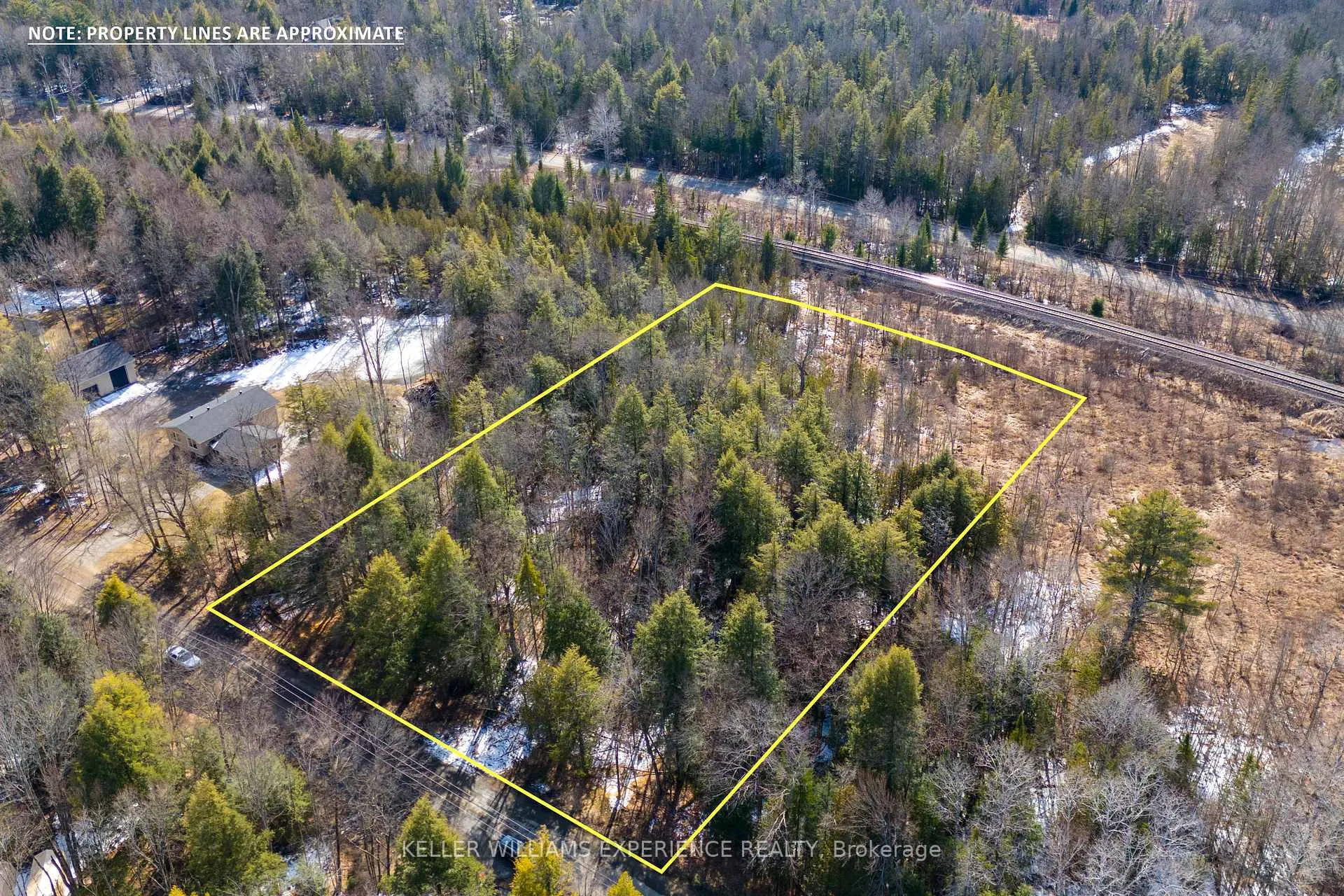Photo 8 of 1042 Art Crisp Road, Gravenhurst, Morrison — HOMEH