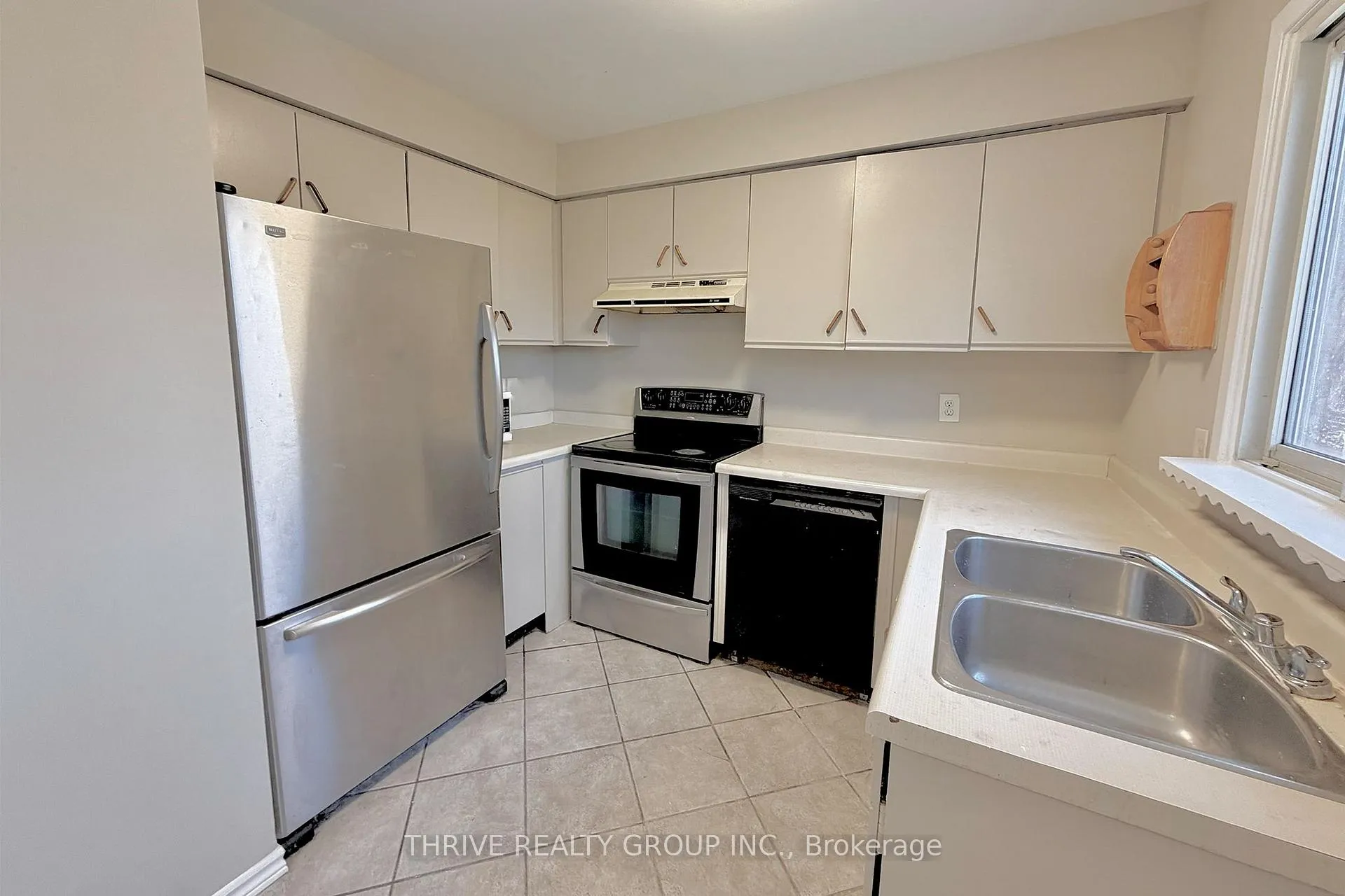 Photo 4 of Unit 28, 1200 Cheapside Street, London, East C — HOMEH