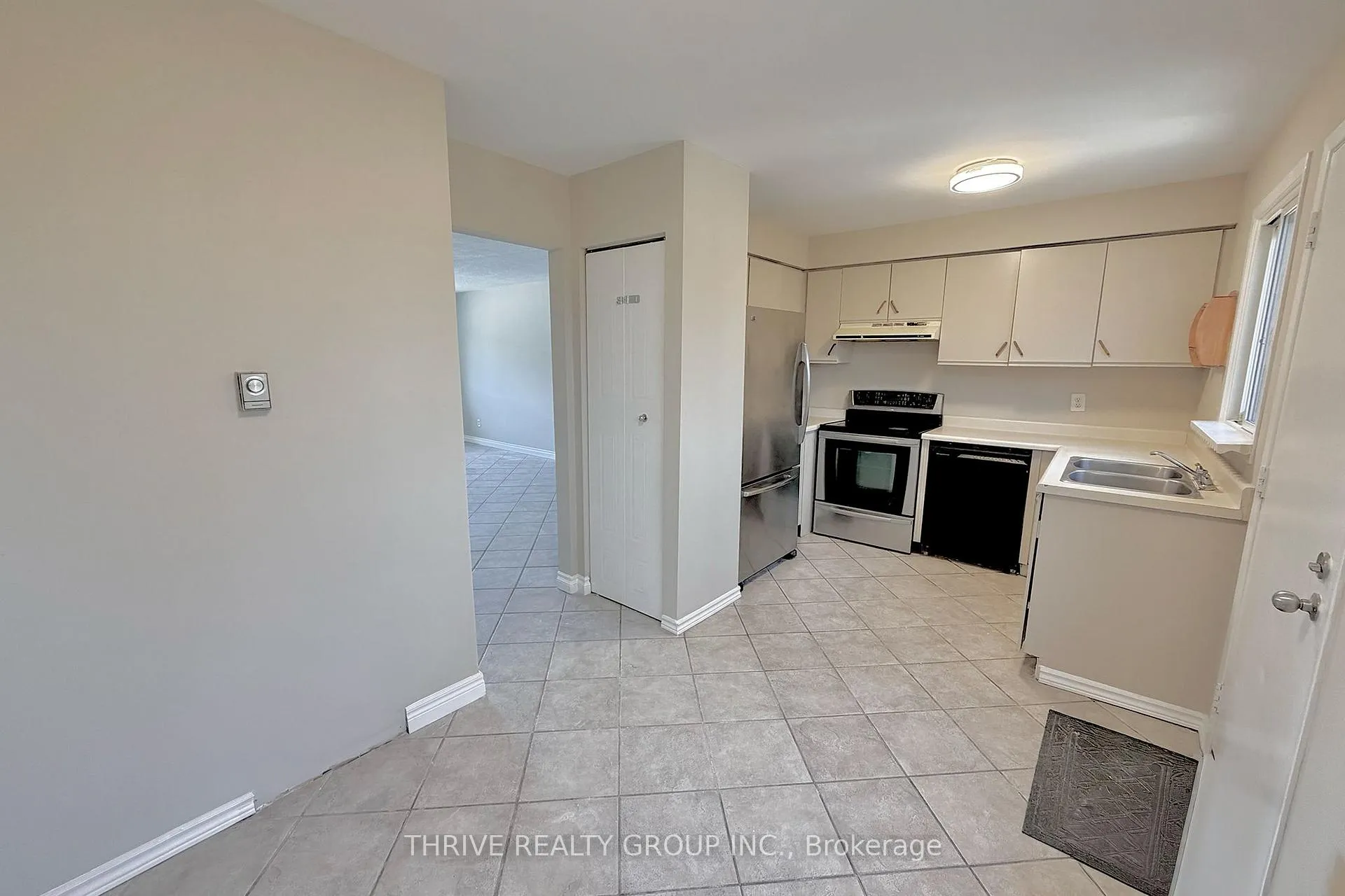 Photo 5 of Unit 28, 1200 Cheapside Street, London, East C — HOMEH
