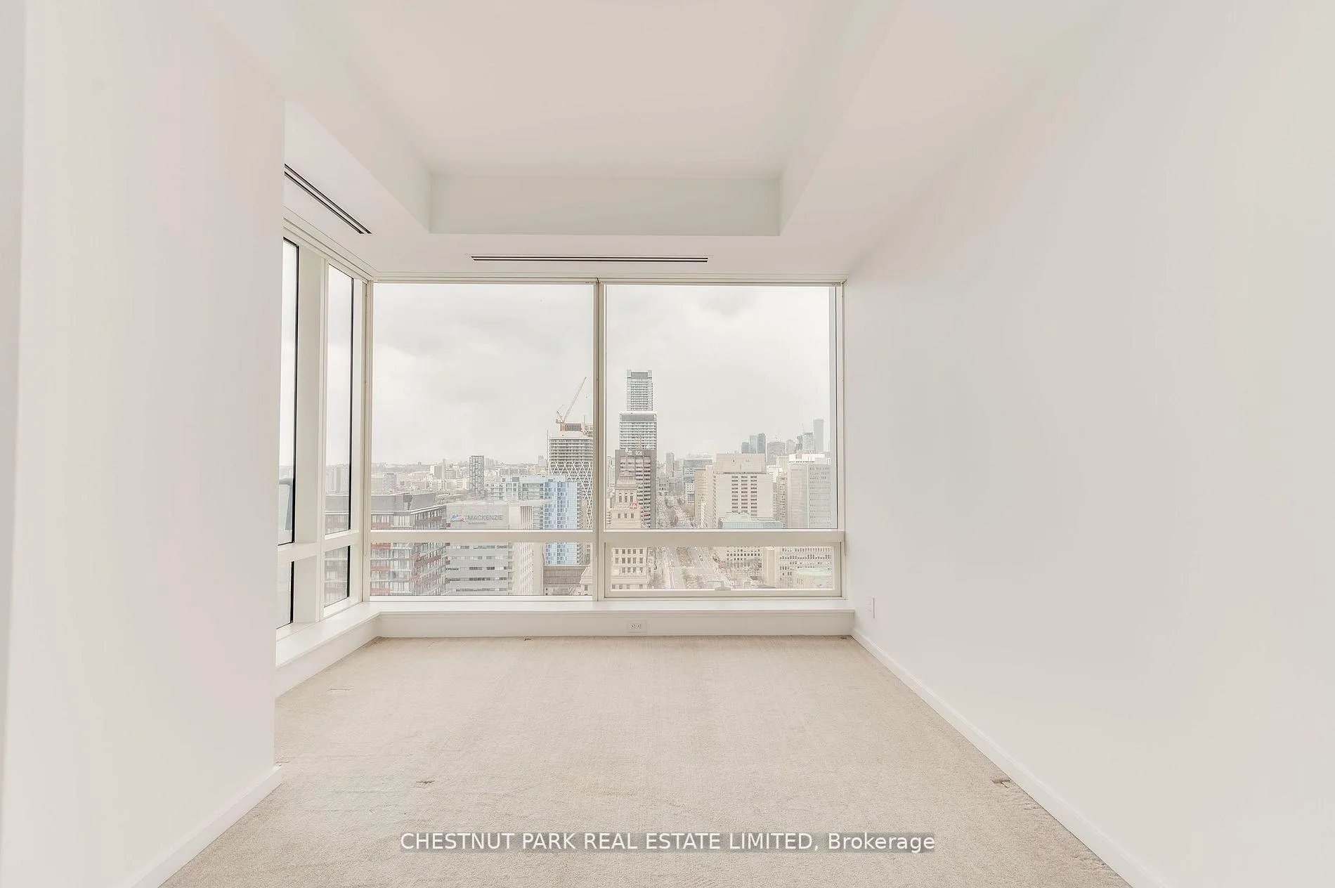 Photo 9 of Unit 3205, 180 University Avenue, Toronto, Bay Street Corridor — HOMEH