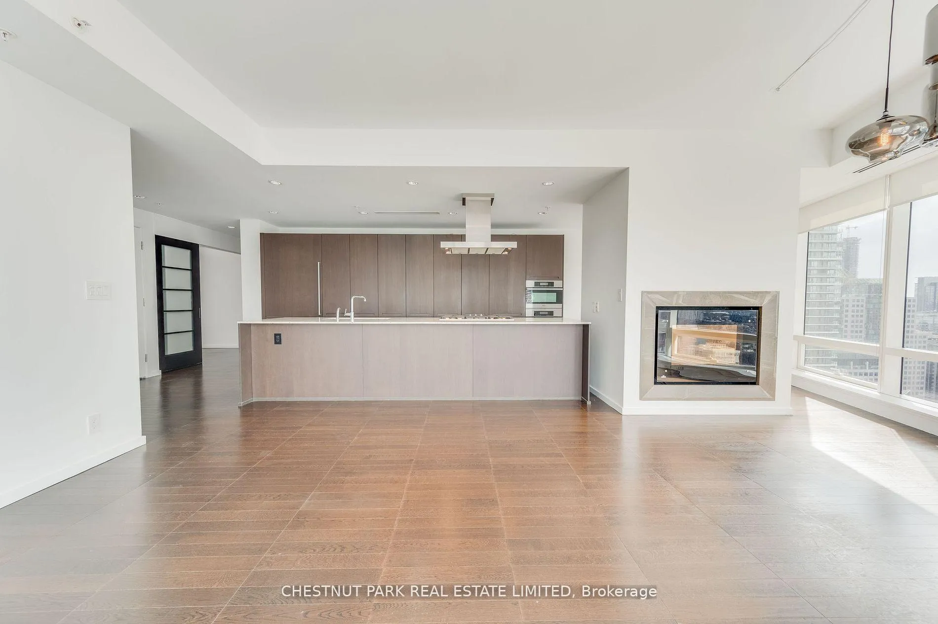 Photo 12 of Unit 3205, 180 University Avenue, Toronto, Bay Street Corridor — HOMEH