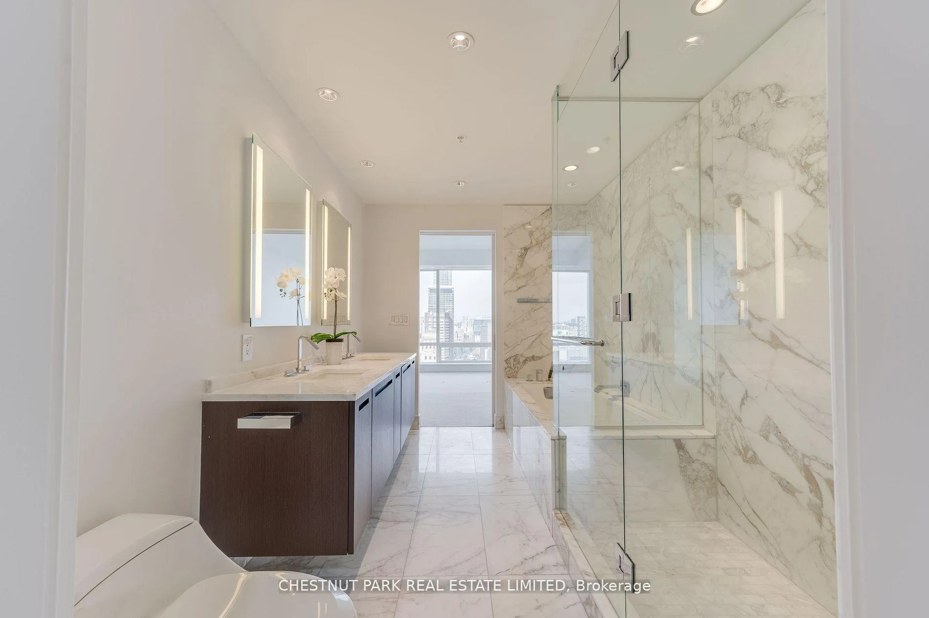 Photo 19 of Unit 3205, 180 University Avenue, Toronto, Bay Street Corridor — HOMEH
