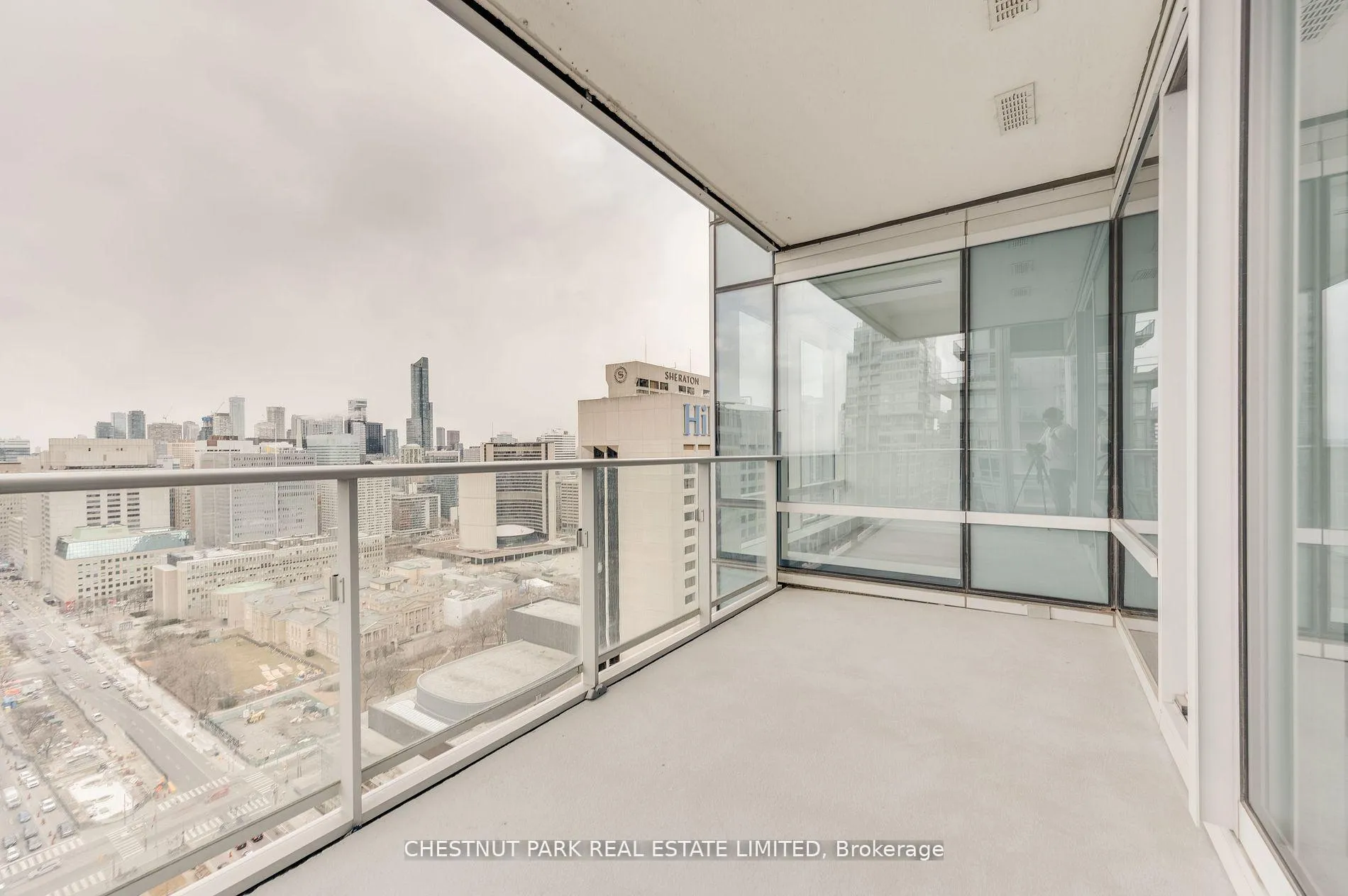 Photo 29 of Unit 3205, 180 University Avenue, Toronto, Bay Street Corridor — HOMEH