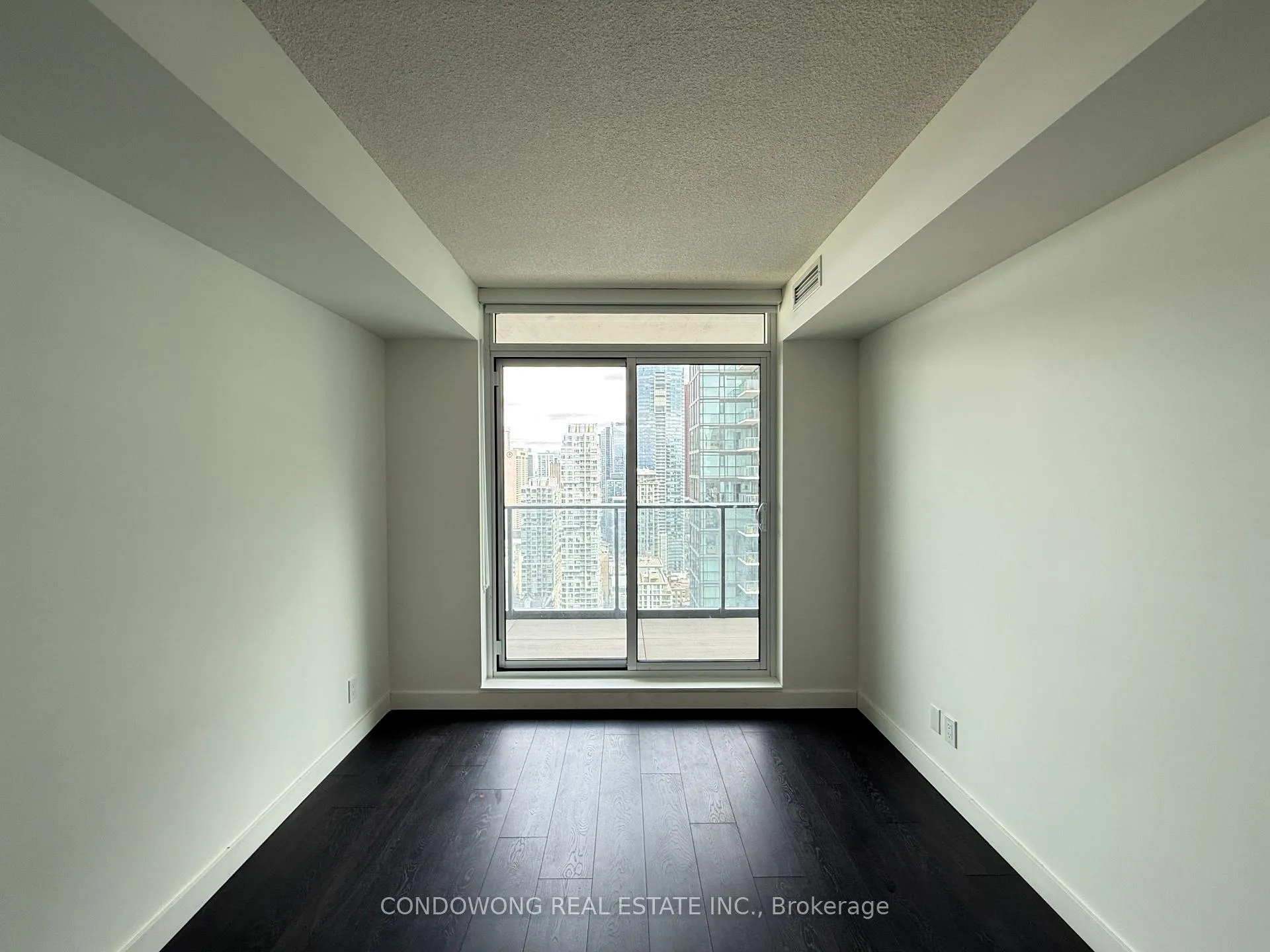 Photo 4 of Unit 4305, 38 Widmer Street, Toronto, Waterfront Communities — HOMEH