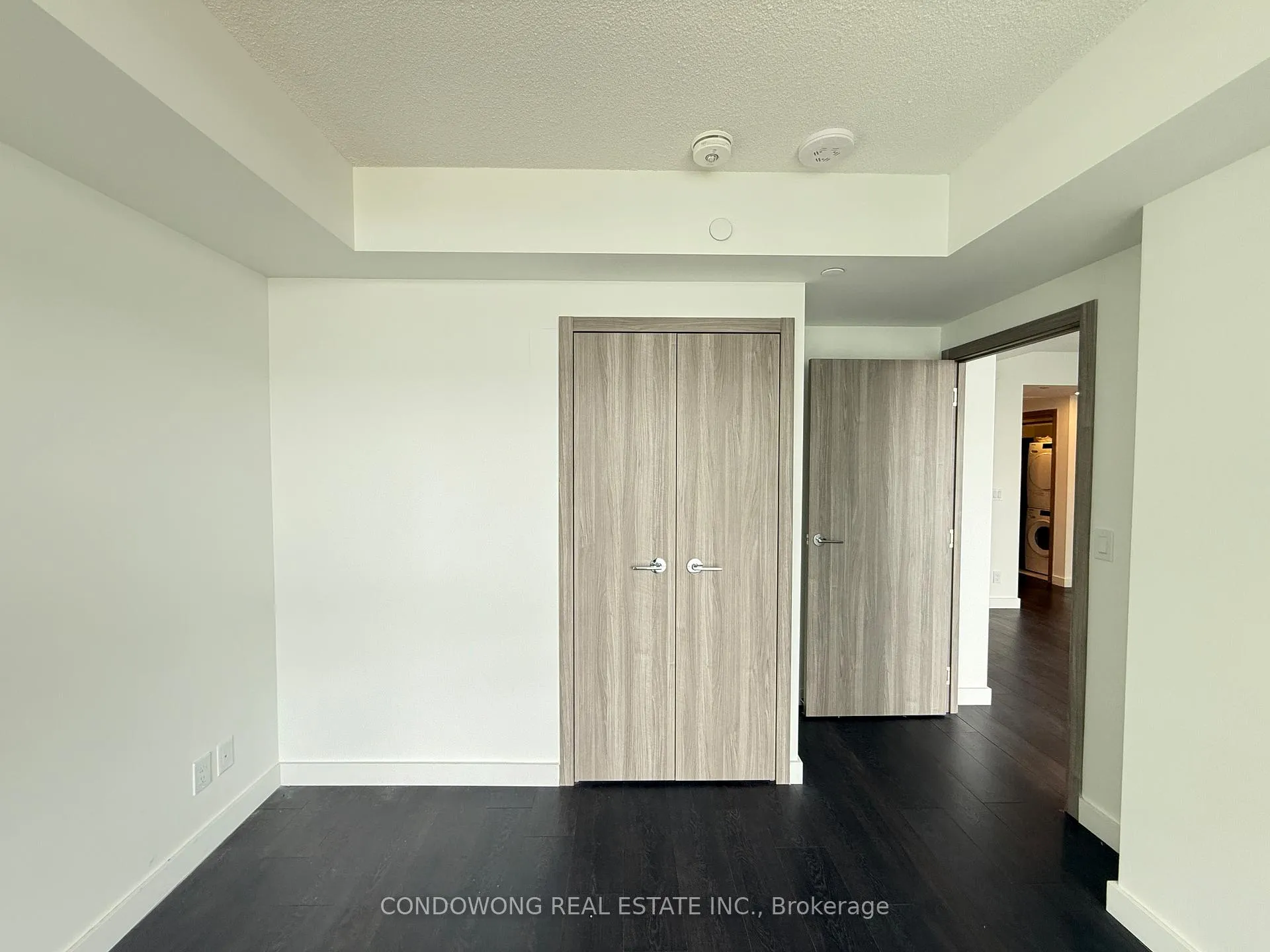 Photo 8 of Unit 4305, 38 Widmer Street, Toronto, Waterfront Communities — HOMEH