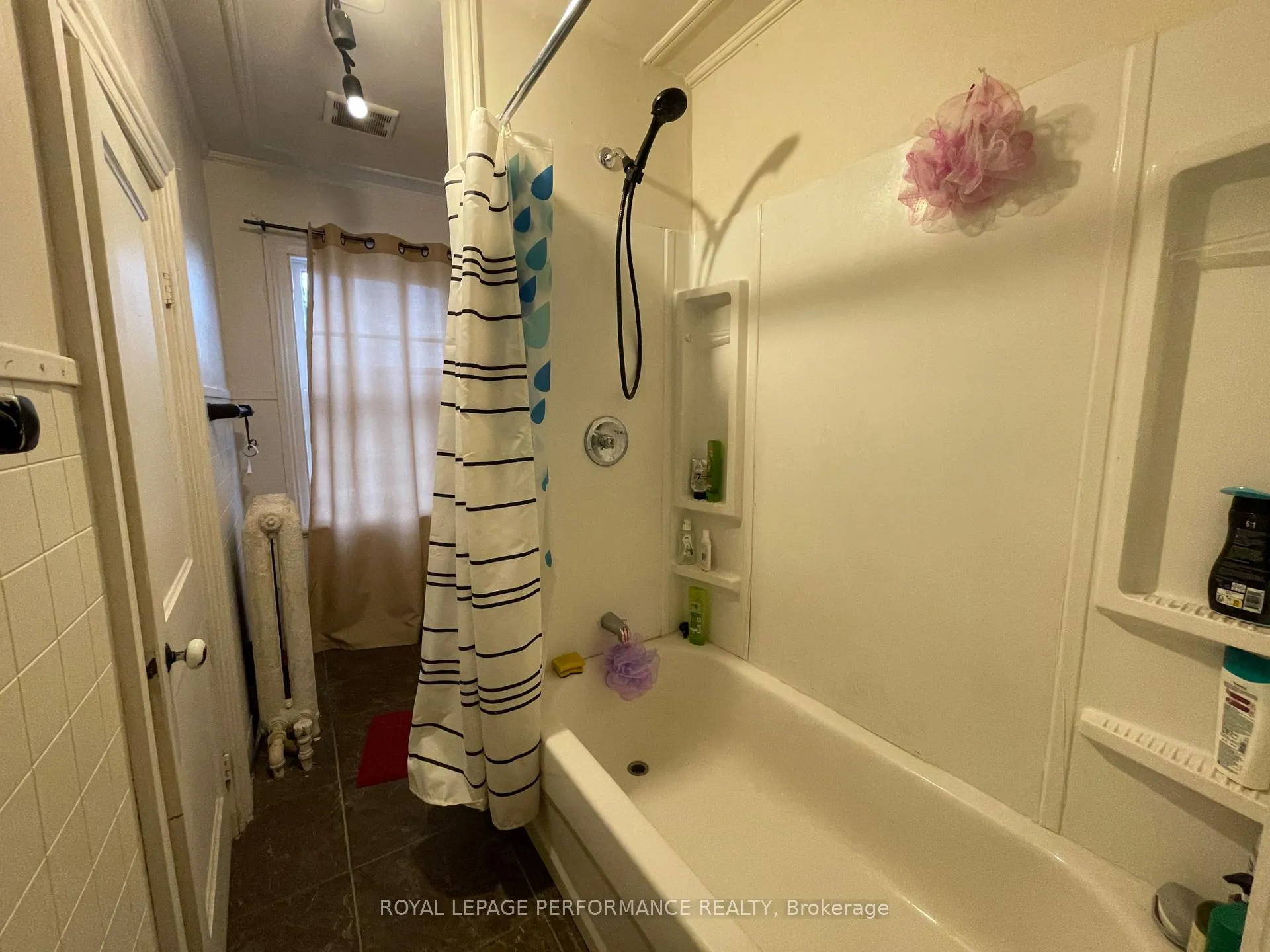 Photo 15 of 402 Pitt Street, Cornwall — HOMEH