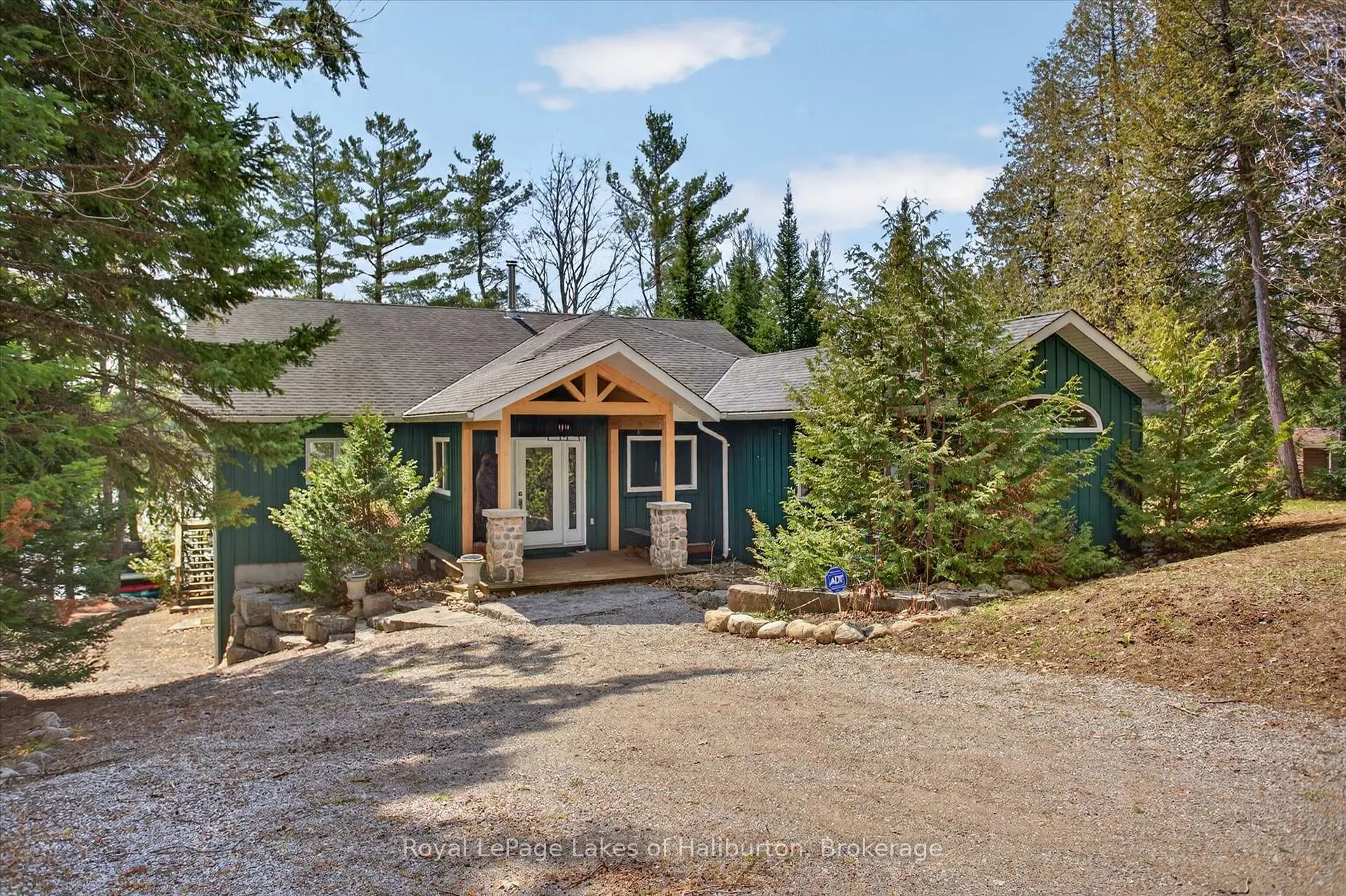 Photo 2 of 54 Clearview Drive, Trent Lakes — HOMEH