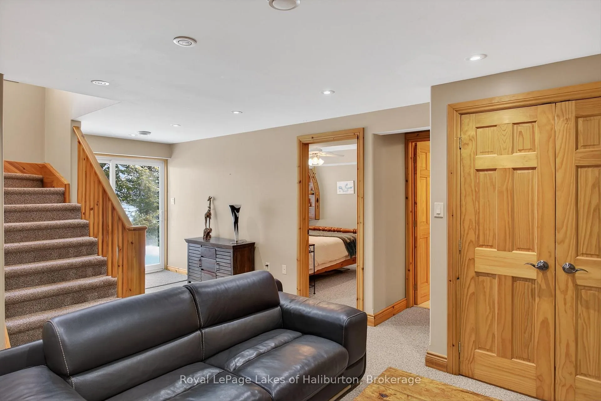 Photo 30 of 54 Clearview Drive, Trent Lakes — HOMEH