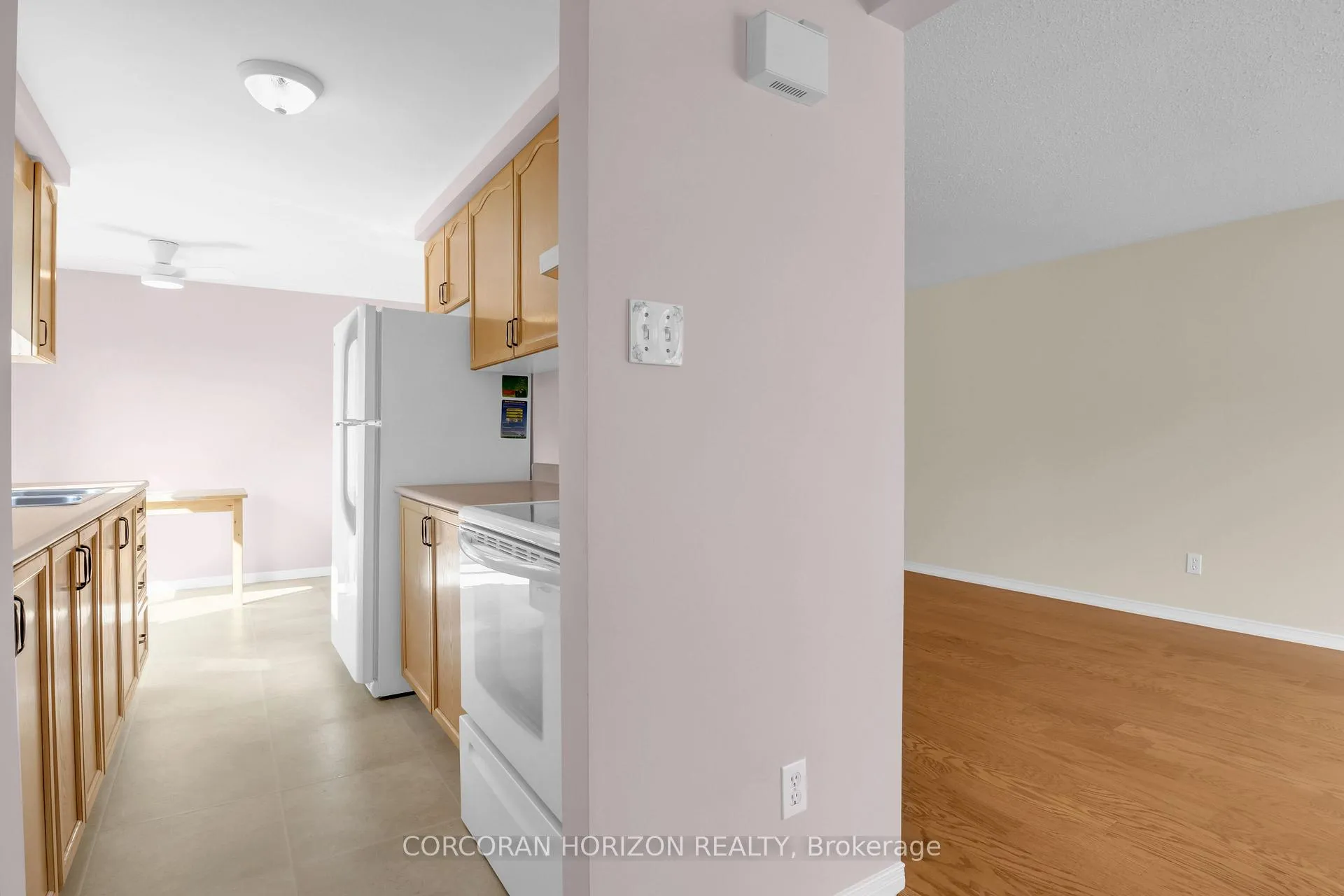 Photo 7 of 199A Auburn Drive, Waterloo — HOMEH