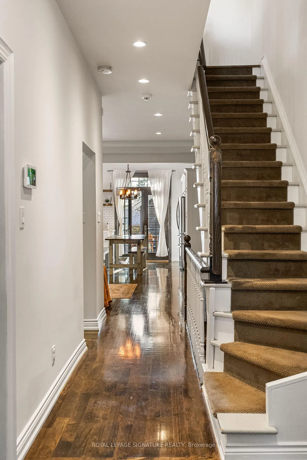 Photo 6 of 220 Westlake Avenue, Toronto, Woodbine-Lumsden — HOMEH