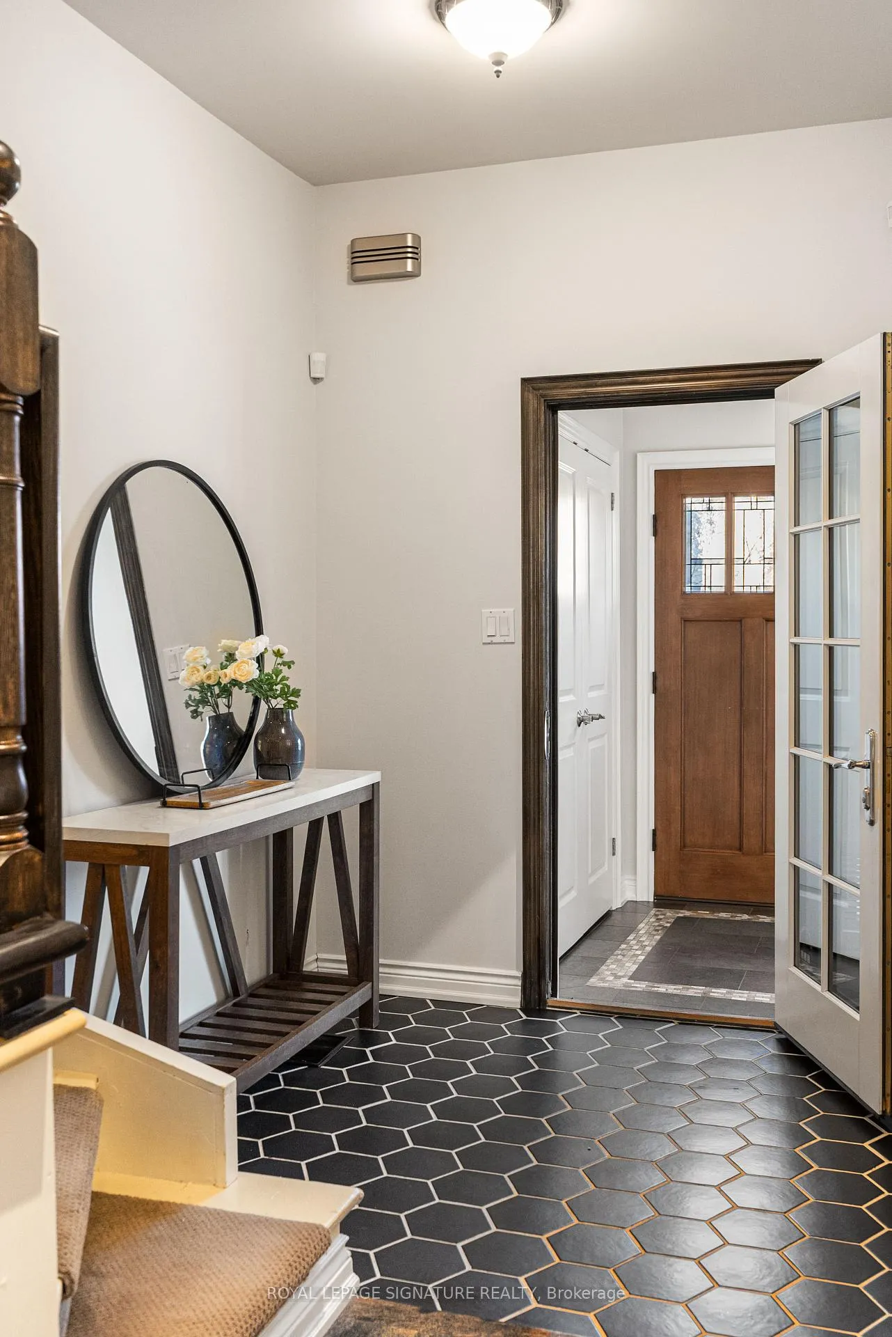 Photo 7 of 220 Westlake Avenue, Toronto, Woodbine-Lumsden — HOMEH