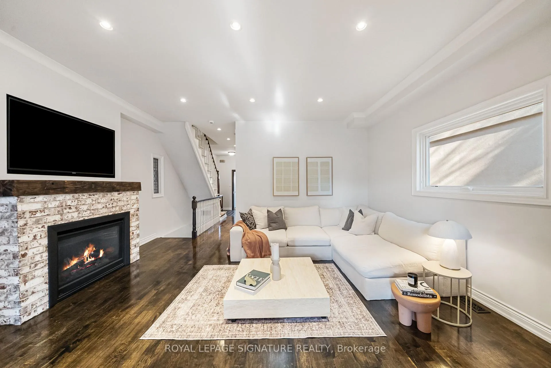 Photo 10 of 220 Westlake Avenue, Toronto, Woodbine-Lumsden — HOMEH
