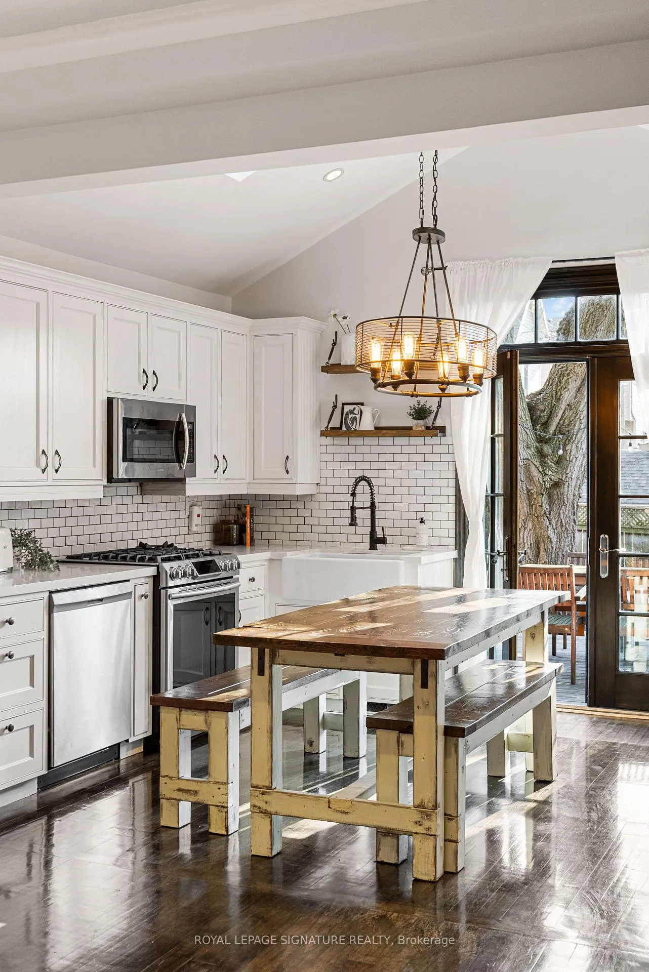 Photo 19 of 220 Westlake Avenue, Toronto, Woodbine-Lumsden — HOMEH