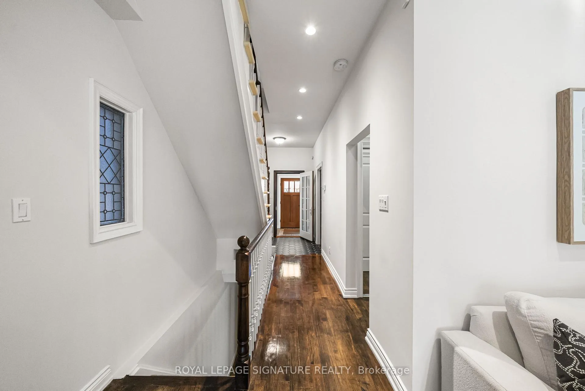 Photo 23 of 220 Westlake Avenue, Toronto, Woodbine-Lumsden — HOMEH