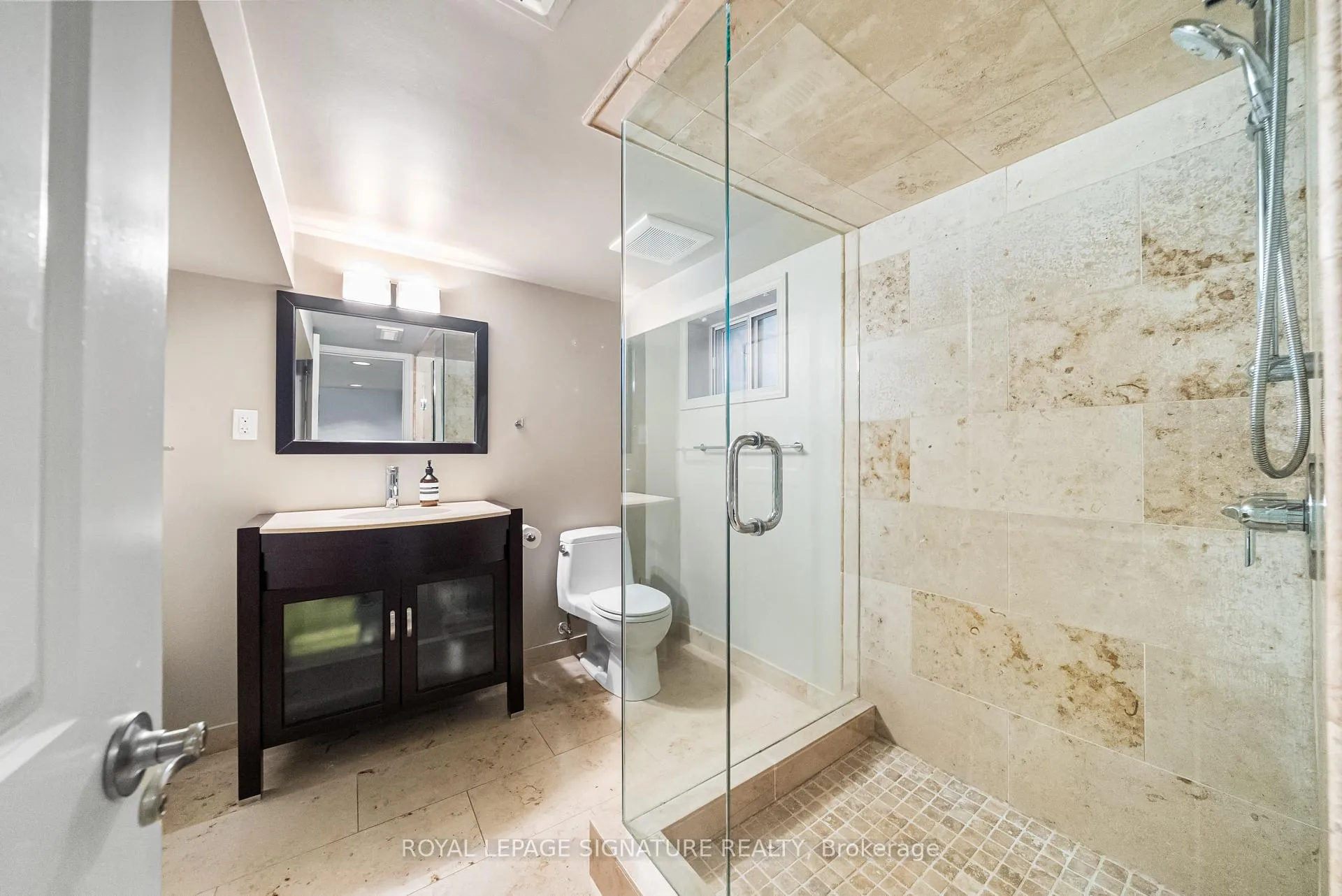 Photo 32 of 220 Westlake Avenue, Toronto, Woodbine-Lumsden — HOMEH