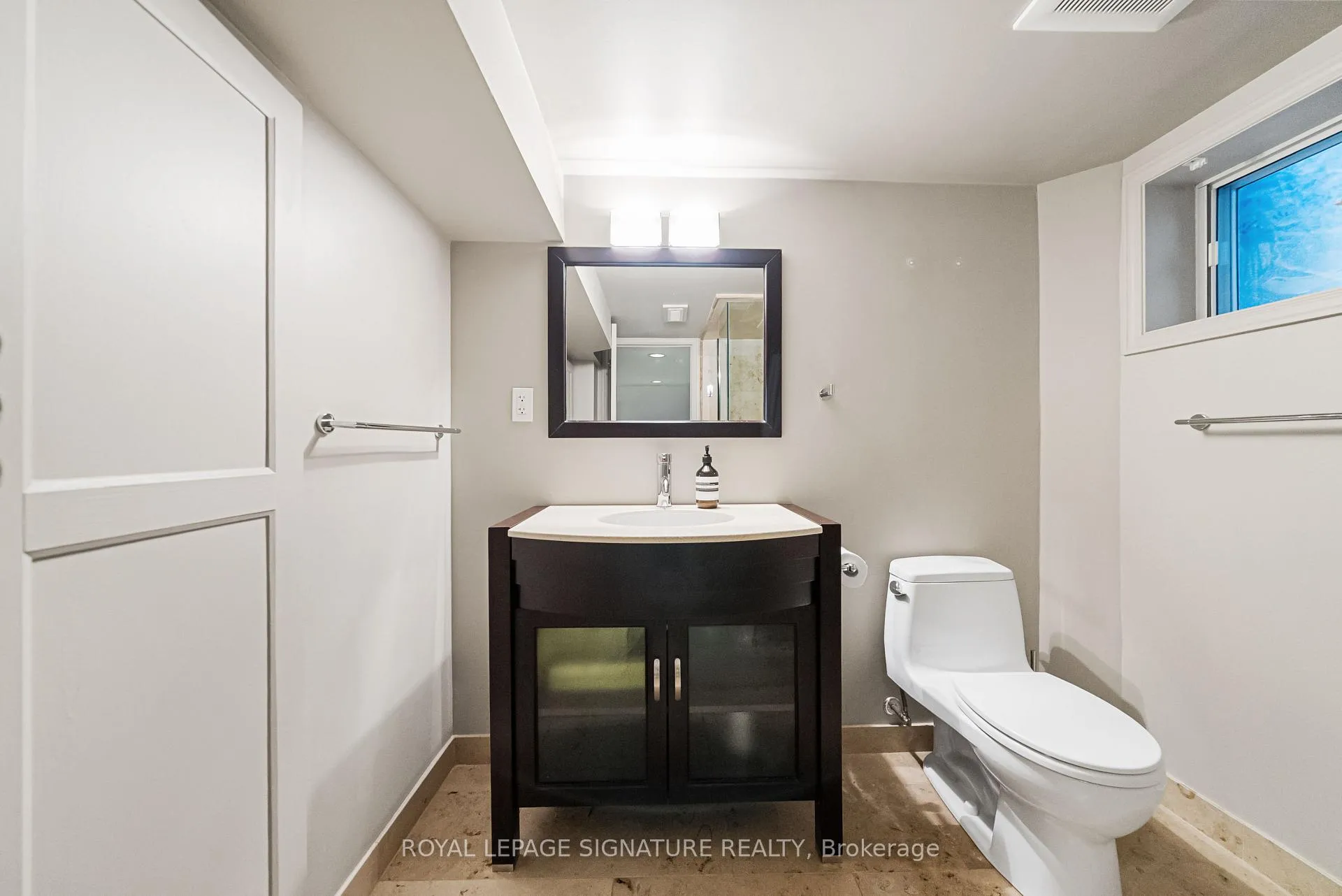 Photo 33 of 220 Westlake Avenue, Toronto, Woodbine-Lumsden — HOMEH