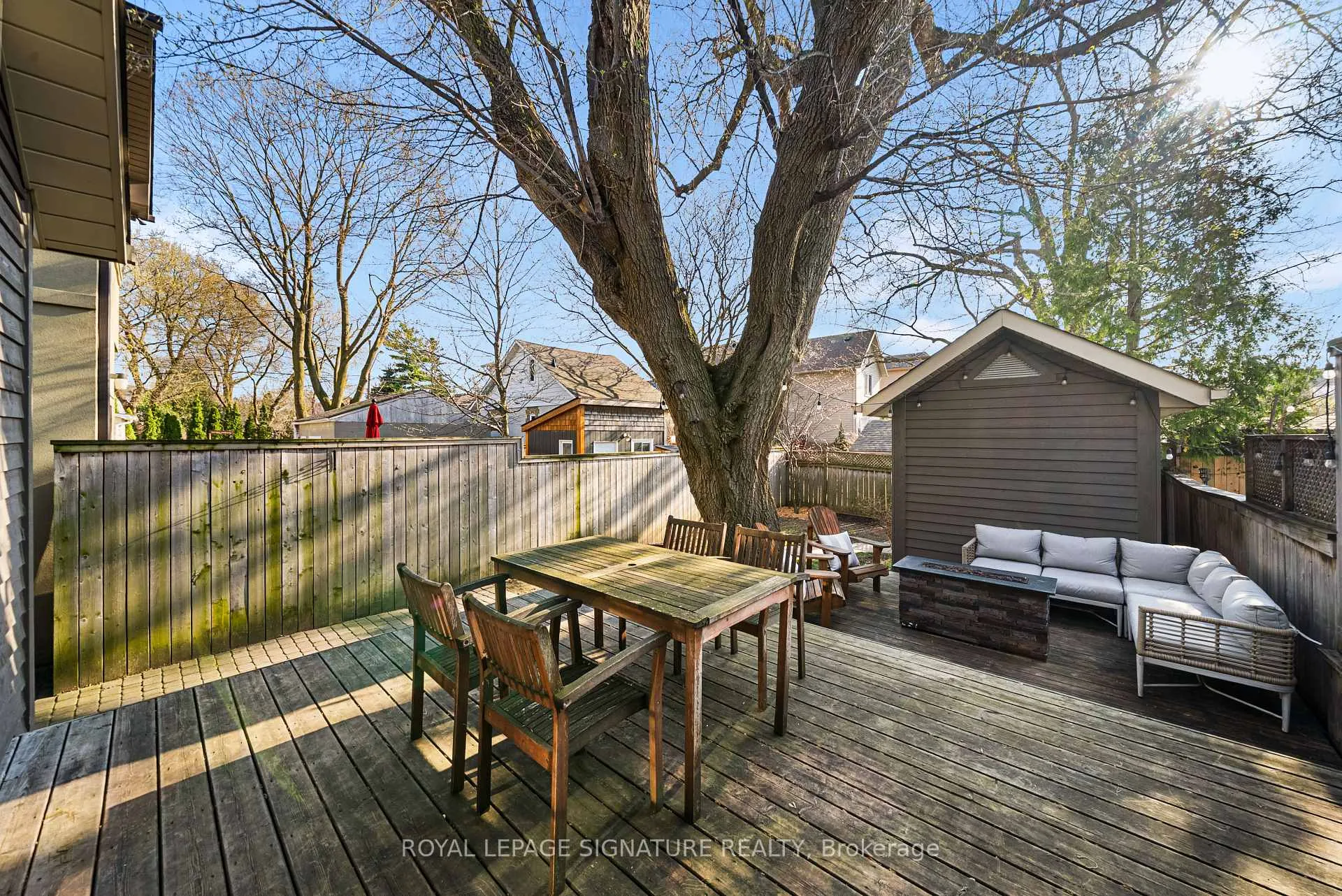 Photo 36 of 220 Westlake Avenue, Toronto, Woodbine-Lumsden — HOMEH