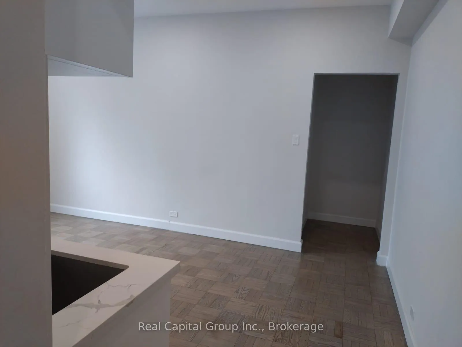 Photo 3 of Unit 504, 26 St Joseph Street, Toronto, Bay Street Corridor — HOMEH