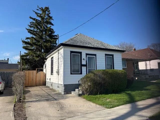 Front of 646 Trafalgar Street