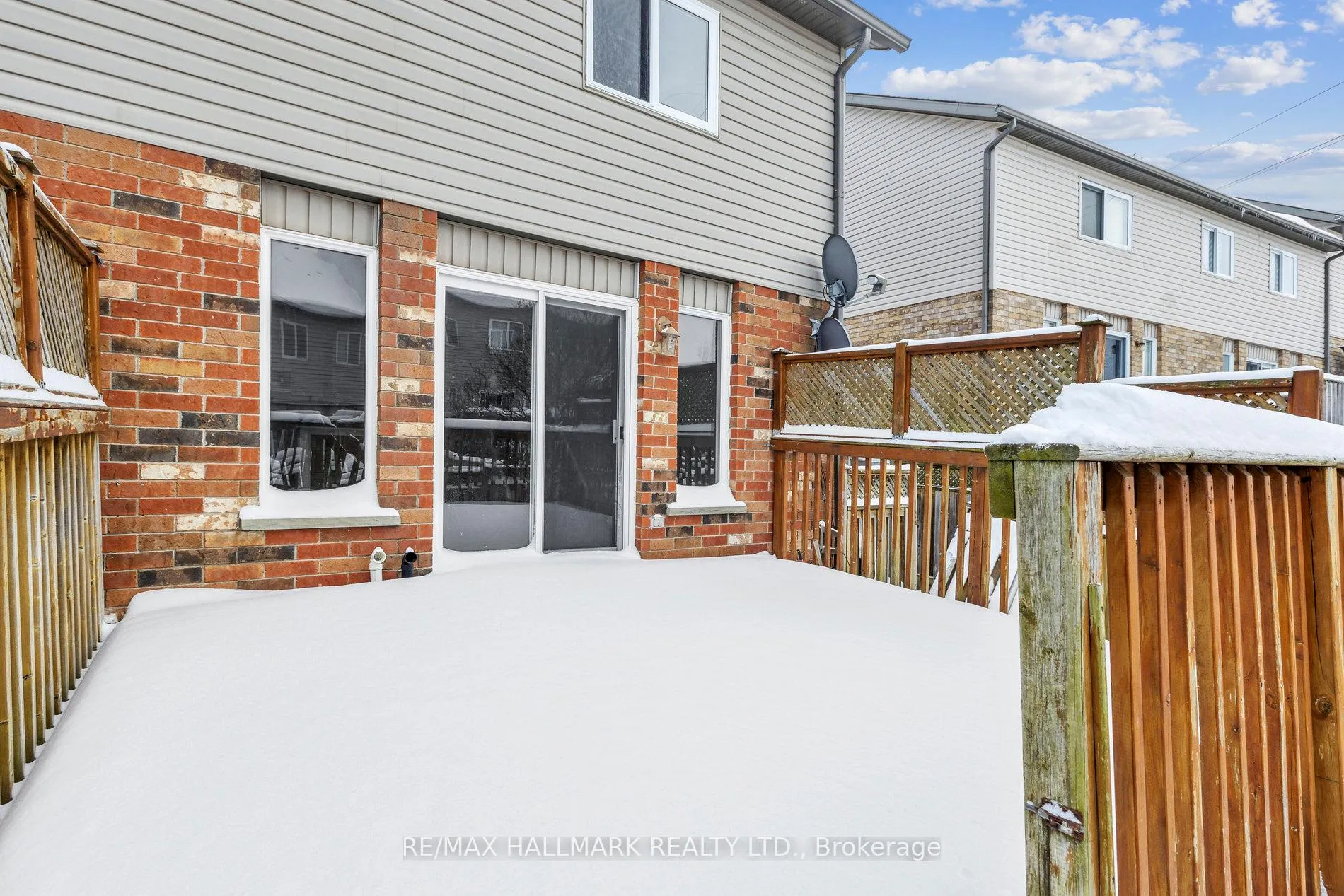 Photo 38 of 213 Snowdrop Crescent, Kitchener — HOMEH