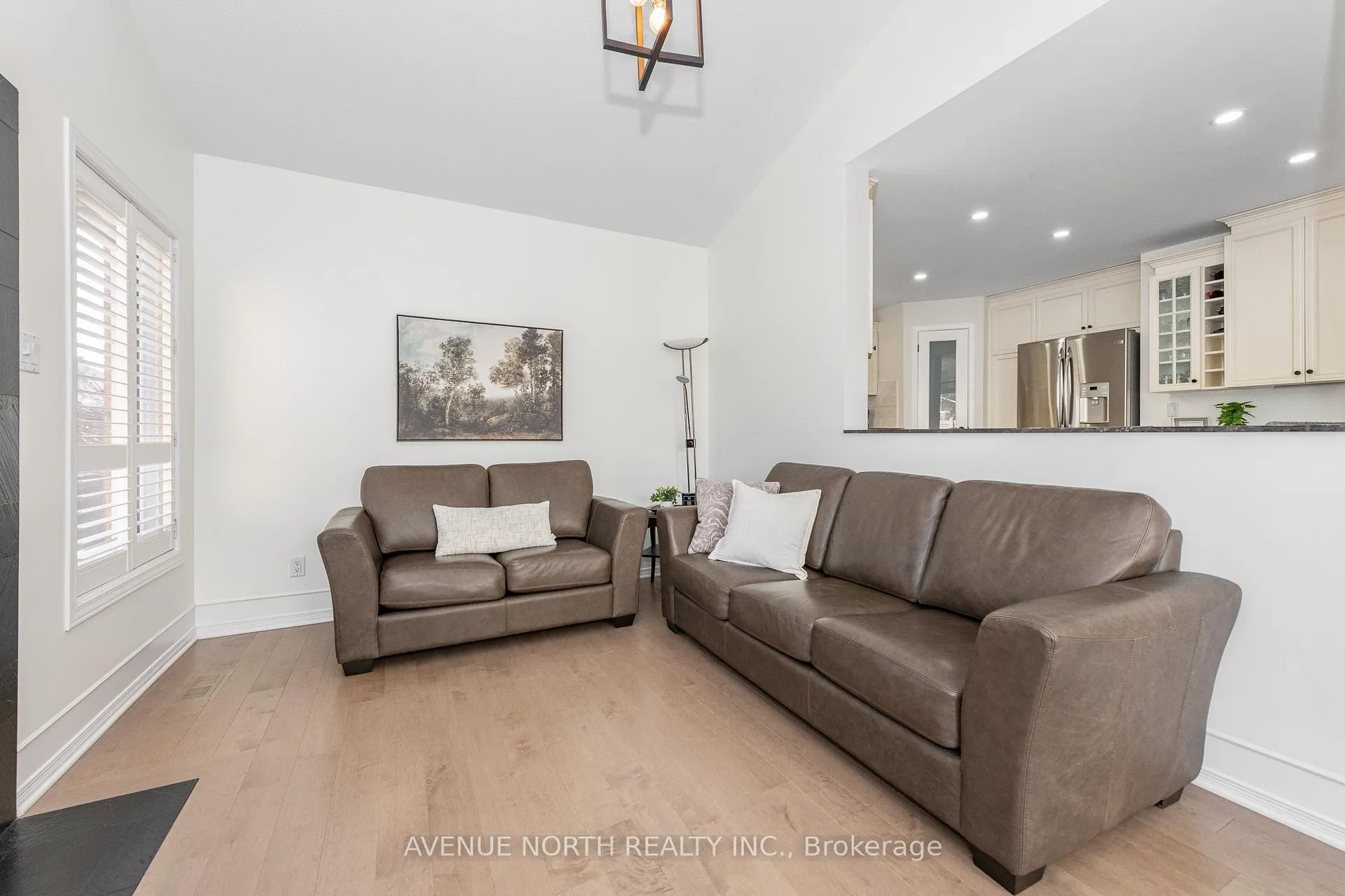 Photo 15 of 3028 Courtyard Crescent, Ottawa, Upper Hunt Club — HOMEH