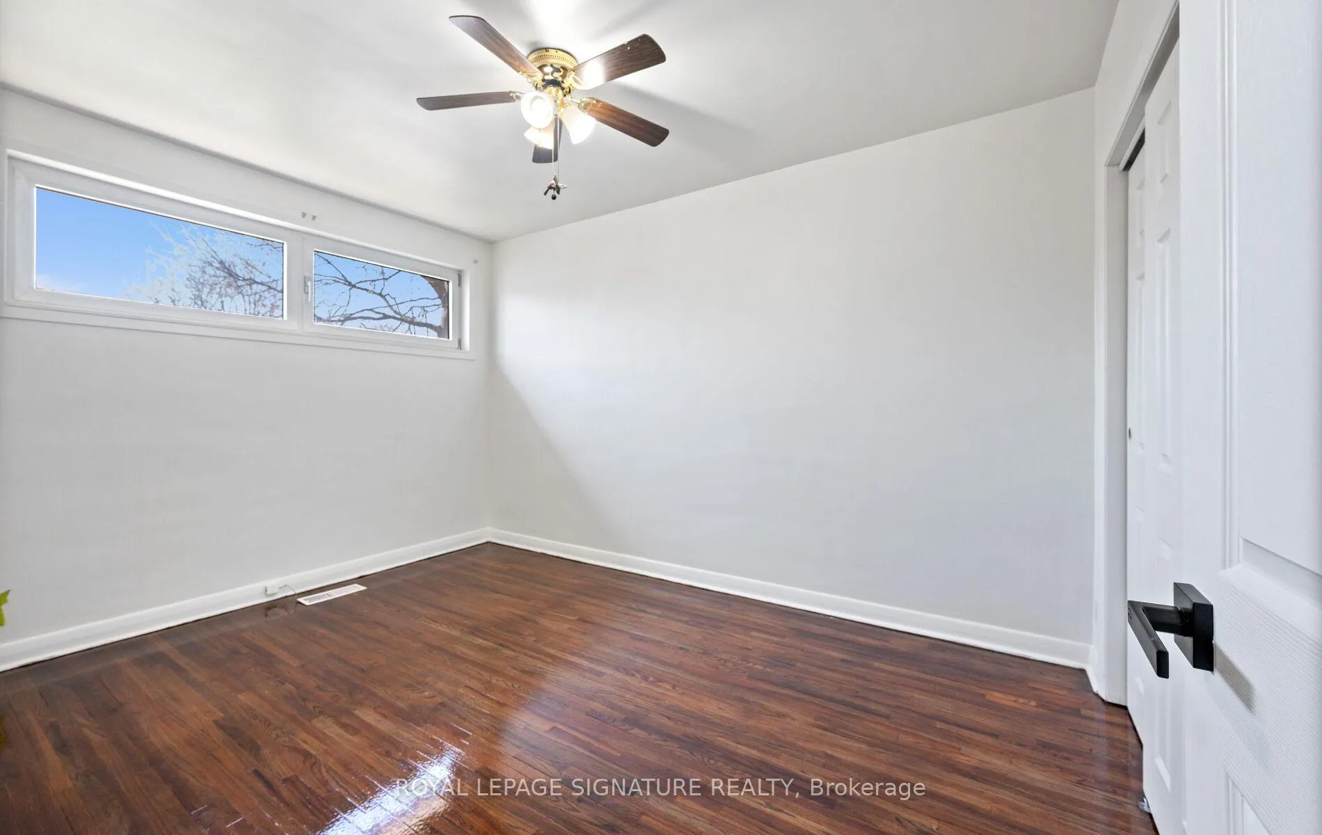 Photo 16 of 1003 Wardman Crescent, Whitby, Williamsburg — HOMEH