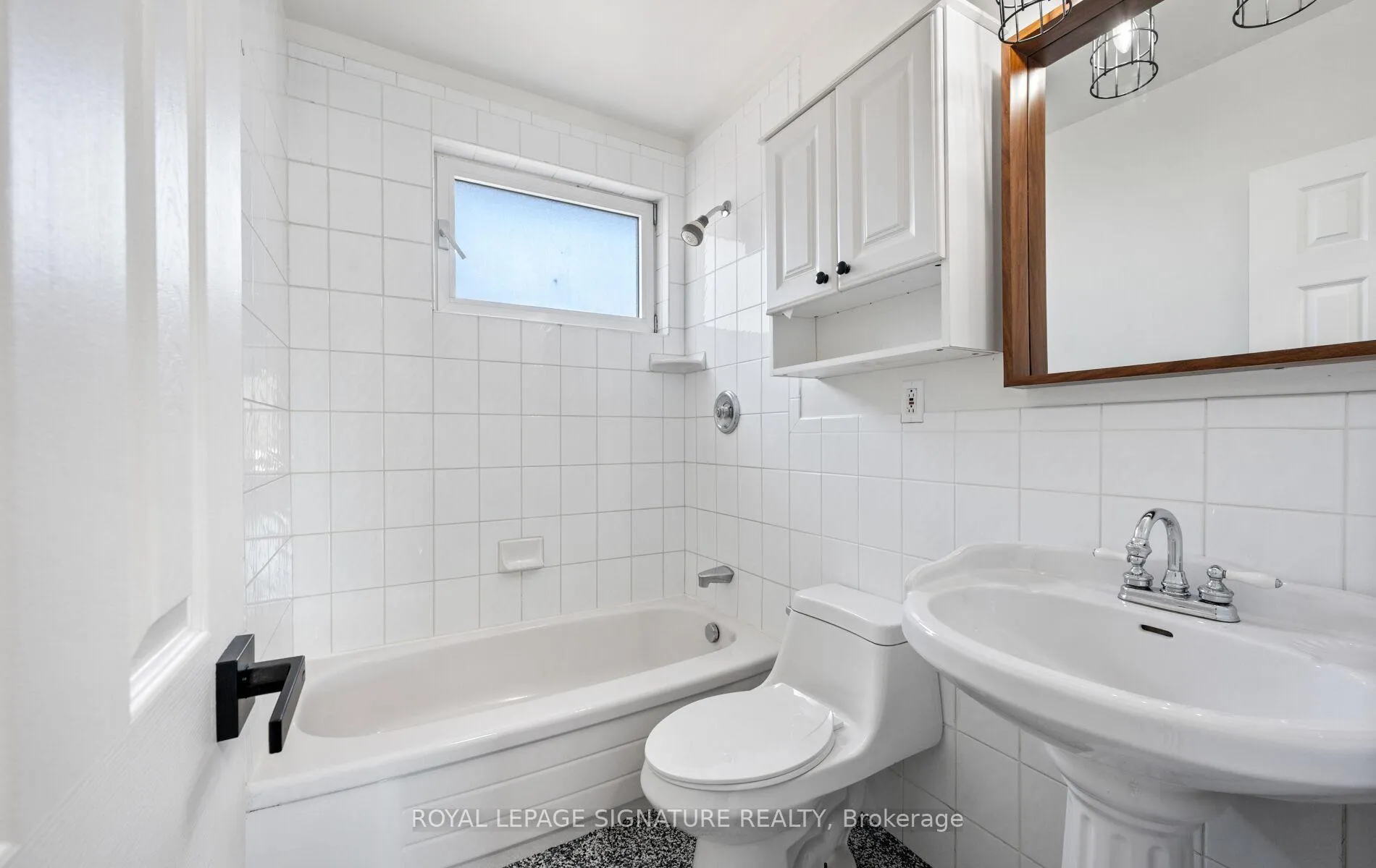 Photo 19 of 1003 Wardman Crescent, Whitby, Williamsburg — HOMEH