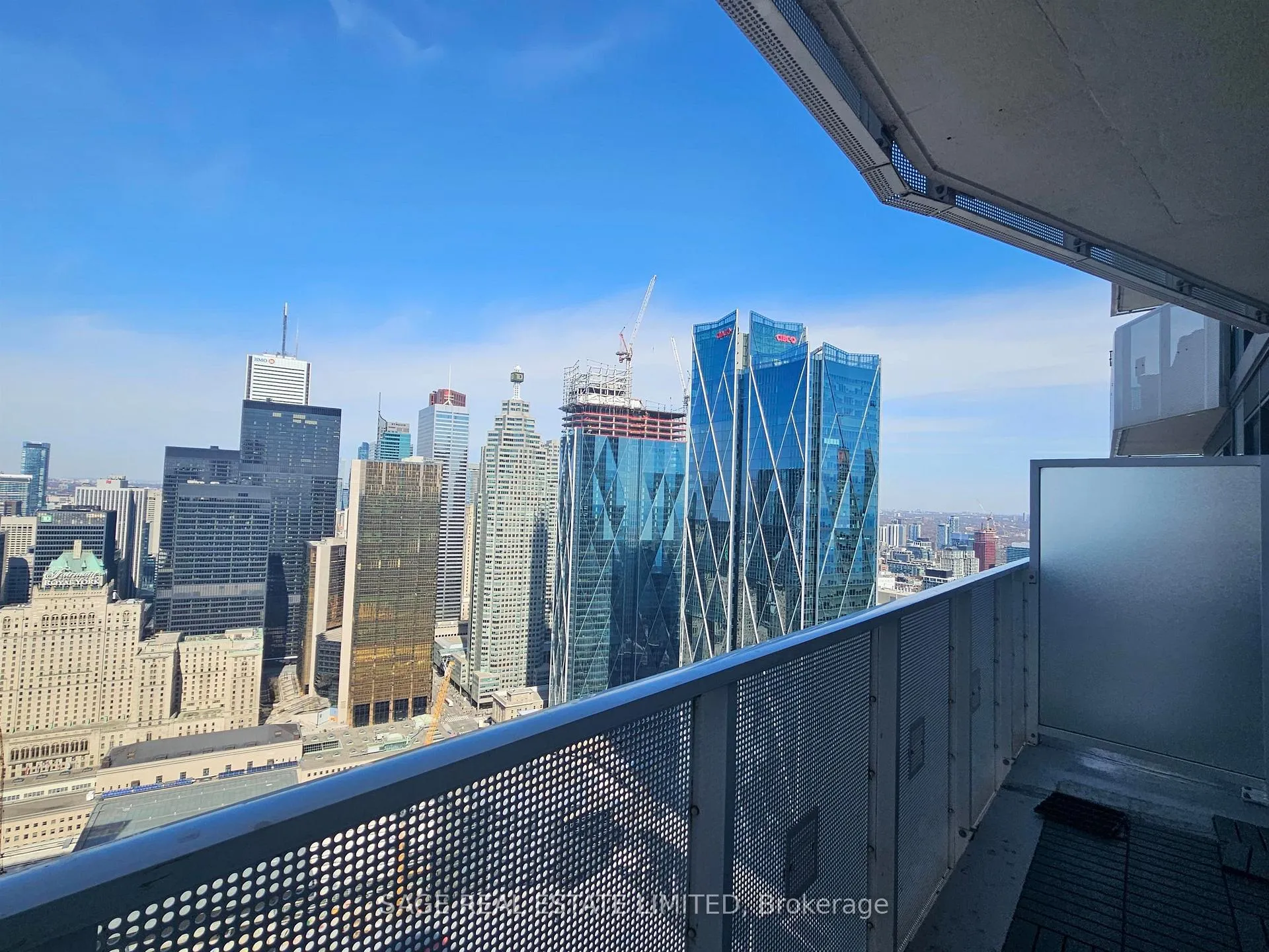 Photo 5 of Unit 5403, 88 Harbour Street, Toronto, Waterfront Communities — HOMEH