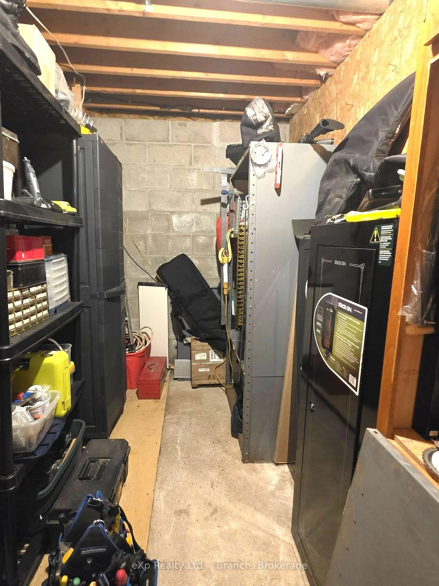 Photo 42 of 17 Gauthier Street, Kapuskasing — HOMEH